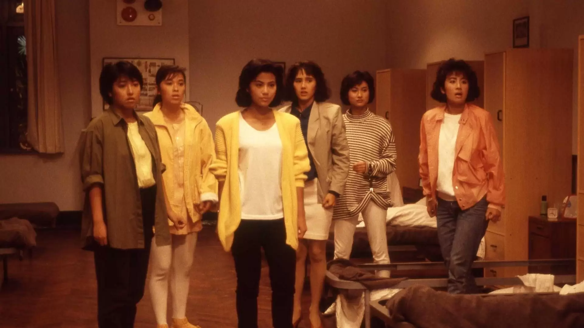 دانلود فیلم The Inspector Wears Skirts 1988