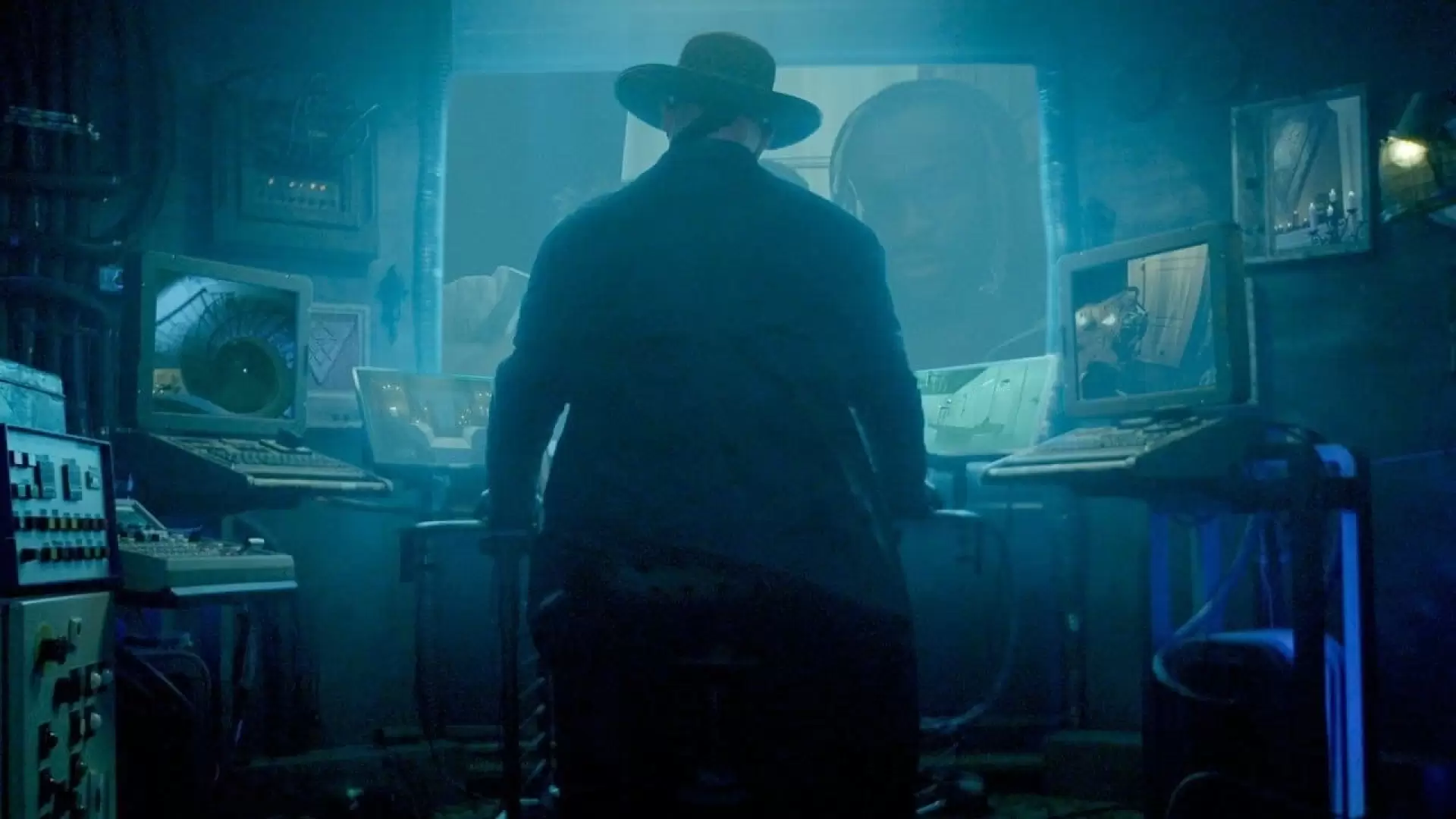 دانلود فیلم Escape the Undertaker 2021 با زیرنویس فارسی