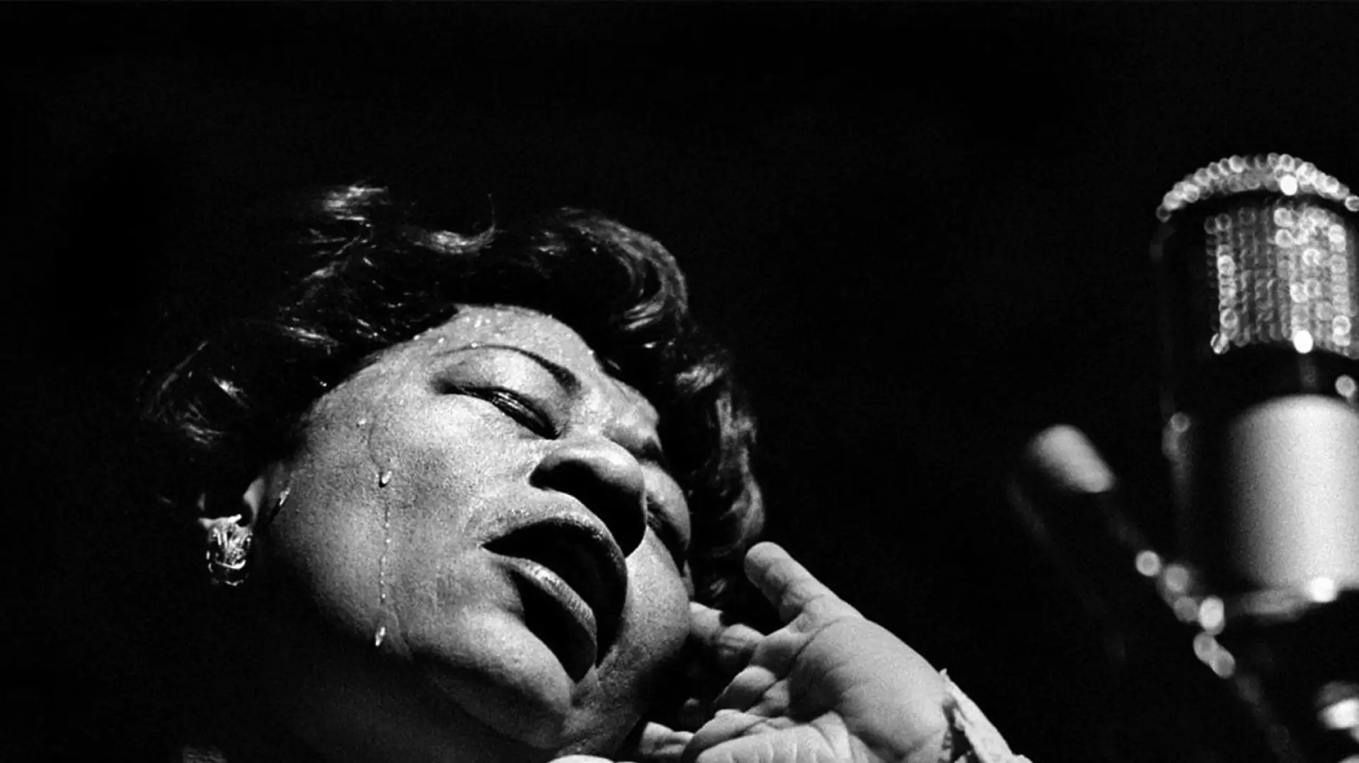دانلود مستند Ella Fitzgerald: Just One of Those Things 2019