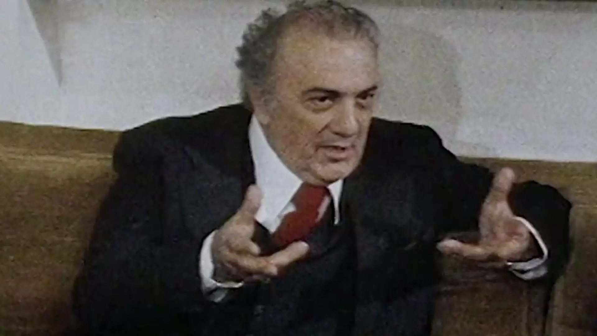 دانلود مستند Fellini racconta: Passeggiate nella memoria 2000
