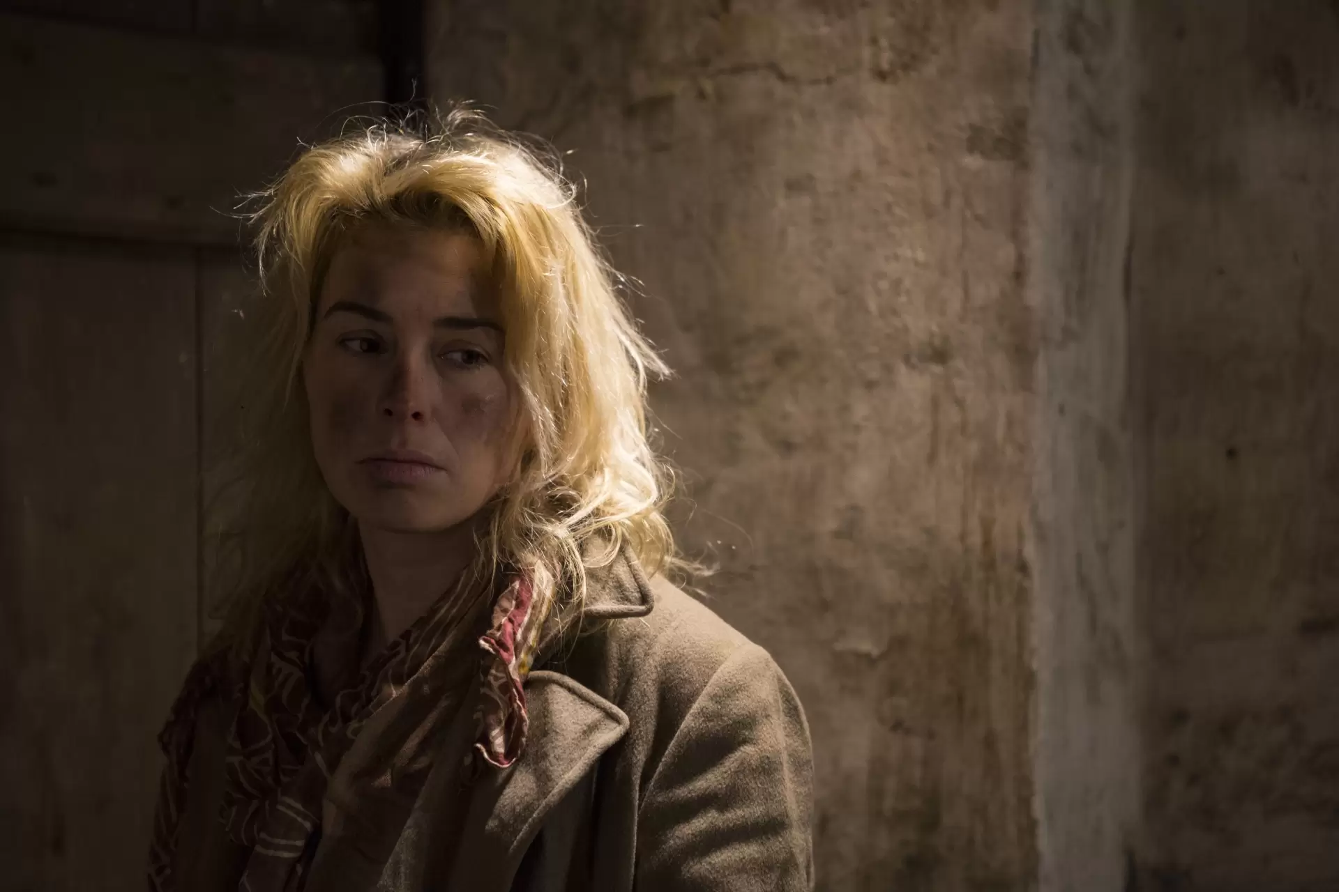 دانلود فیلم The Man on the Other Side 2019