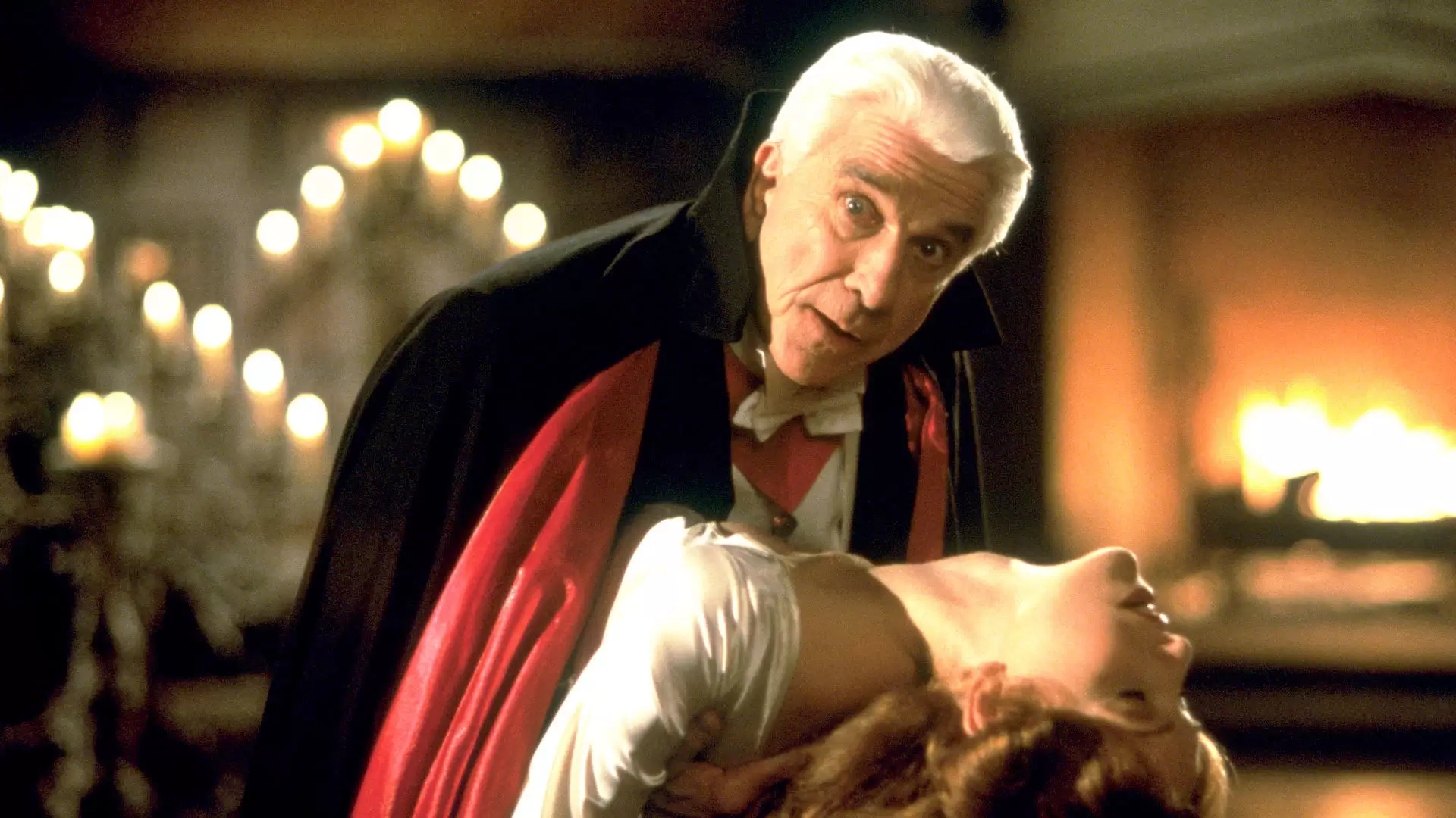 دانلود فیلم Dracula: Dead and Loving It 1995 (دراکولا: مرده و دوستدار آن) با زیرنویس فارسی