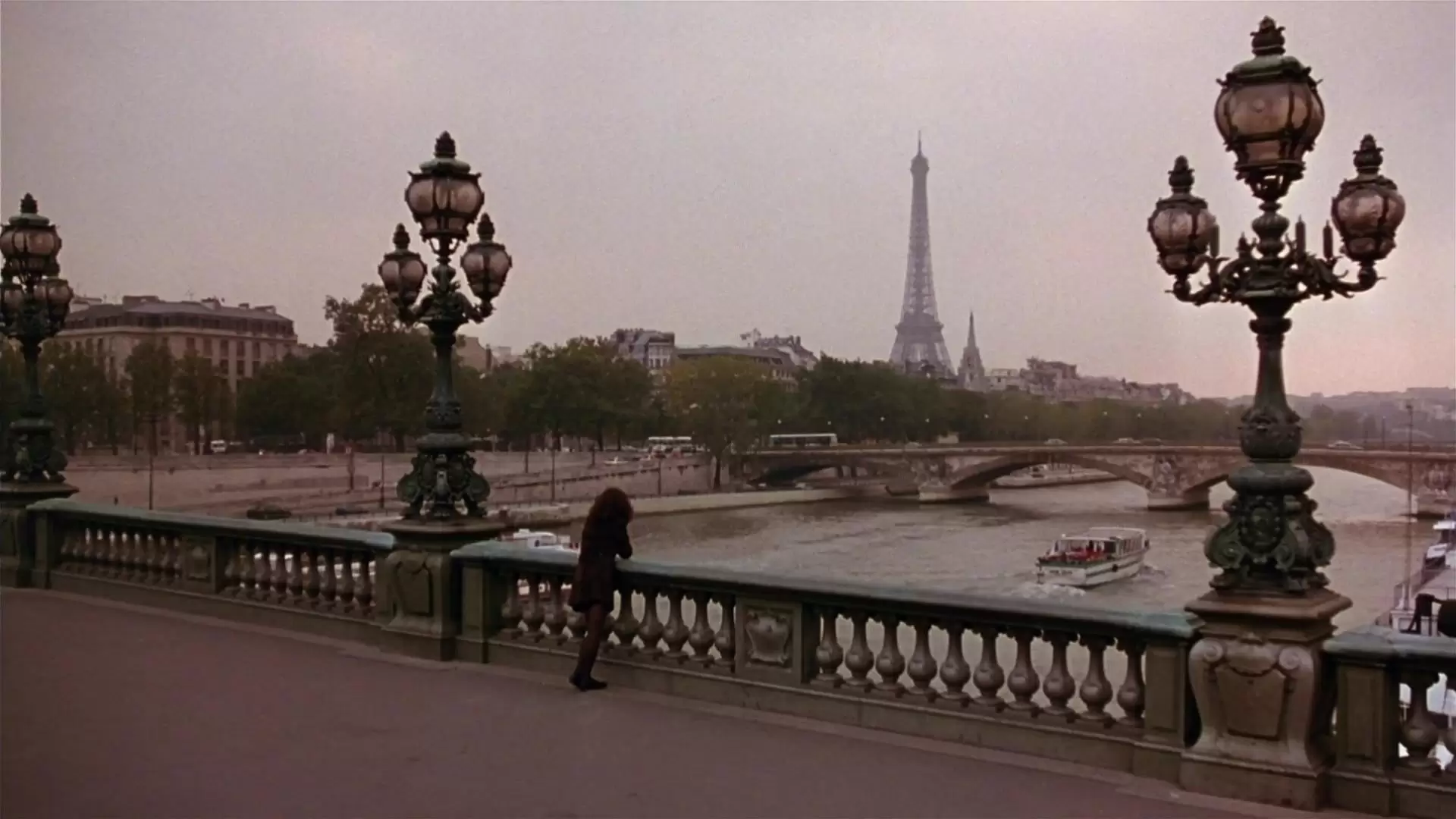 دانلود فیلم Forget Paris 1995 (پاریس را فراموش کن)