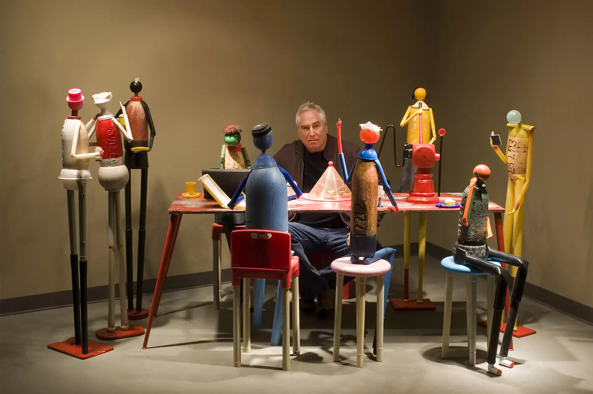 دانلود مستند Plastic Man, the Artful Life of Jerry Ross Barrish 2014