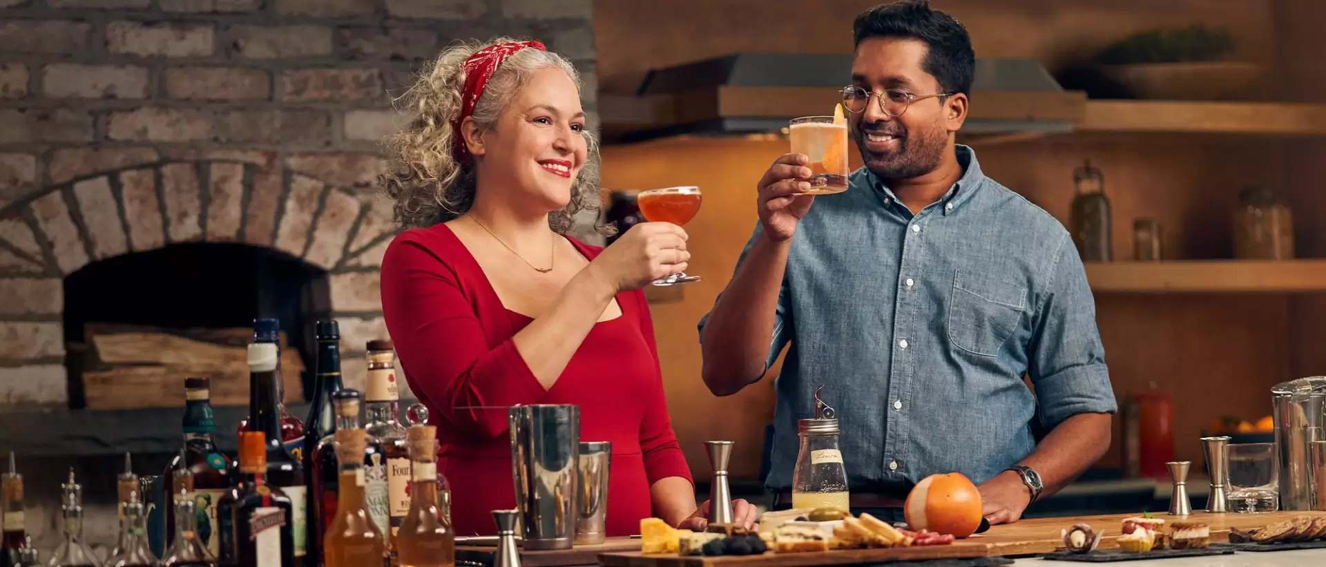 دانلود مستر‌کلاس MasterClass: Lynnette Marrero & Ryan Chetiyawardana Teach Mixology