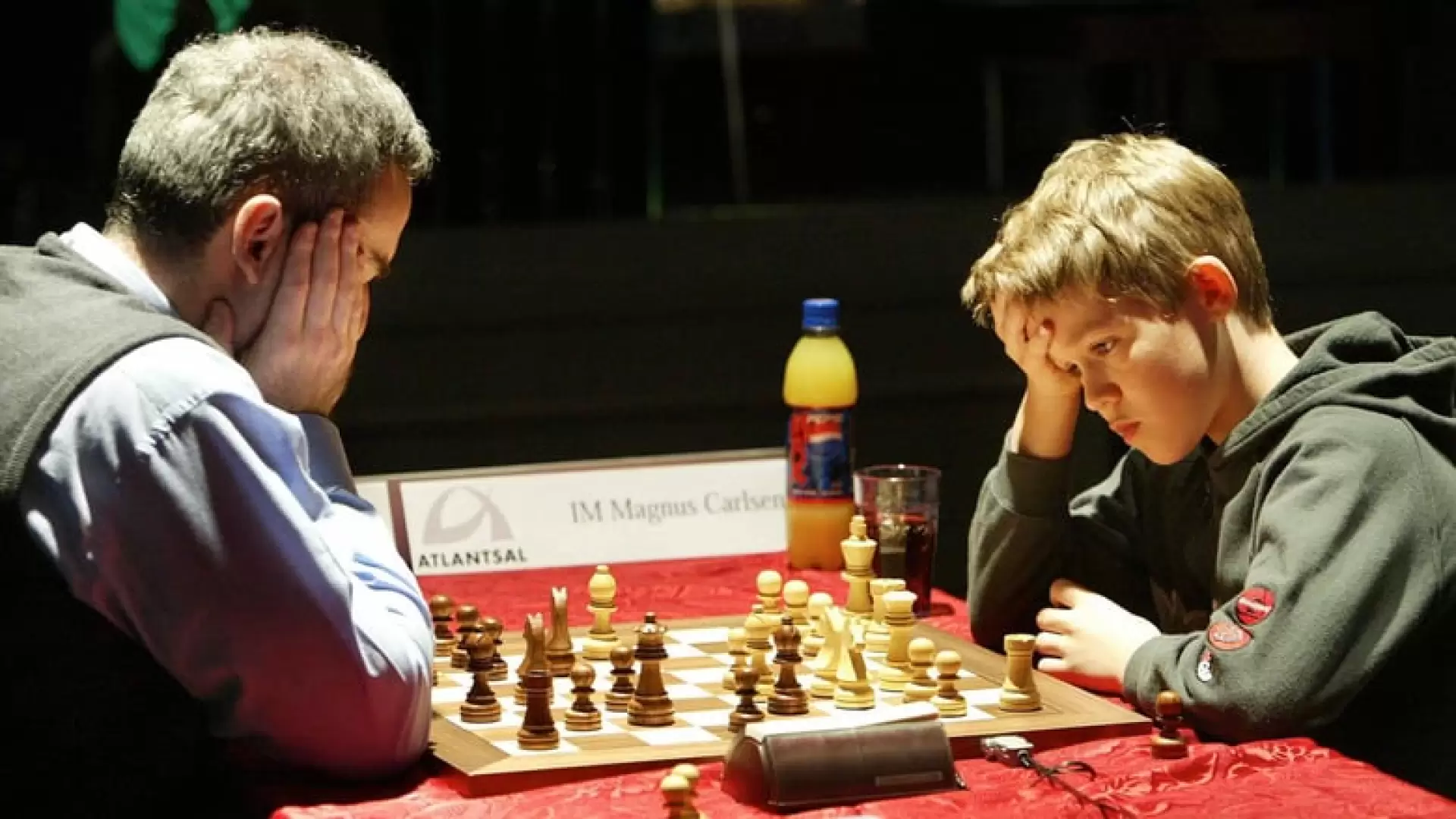 دانلود مستند The Prince of Chess 2005 (شاهزاده شطرنج)