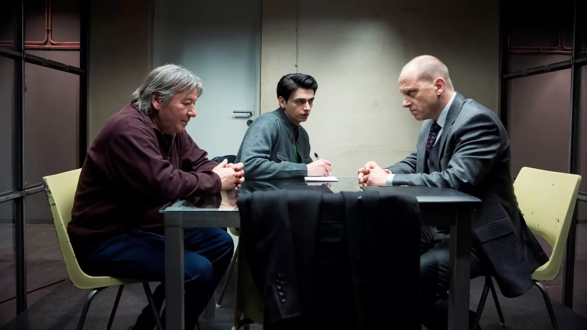 دانلود فیلم The Prosecutor the Defender the Father and His Son 2015