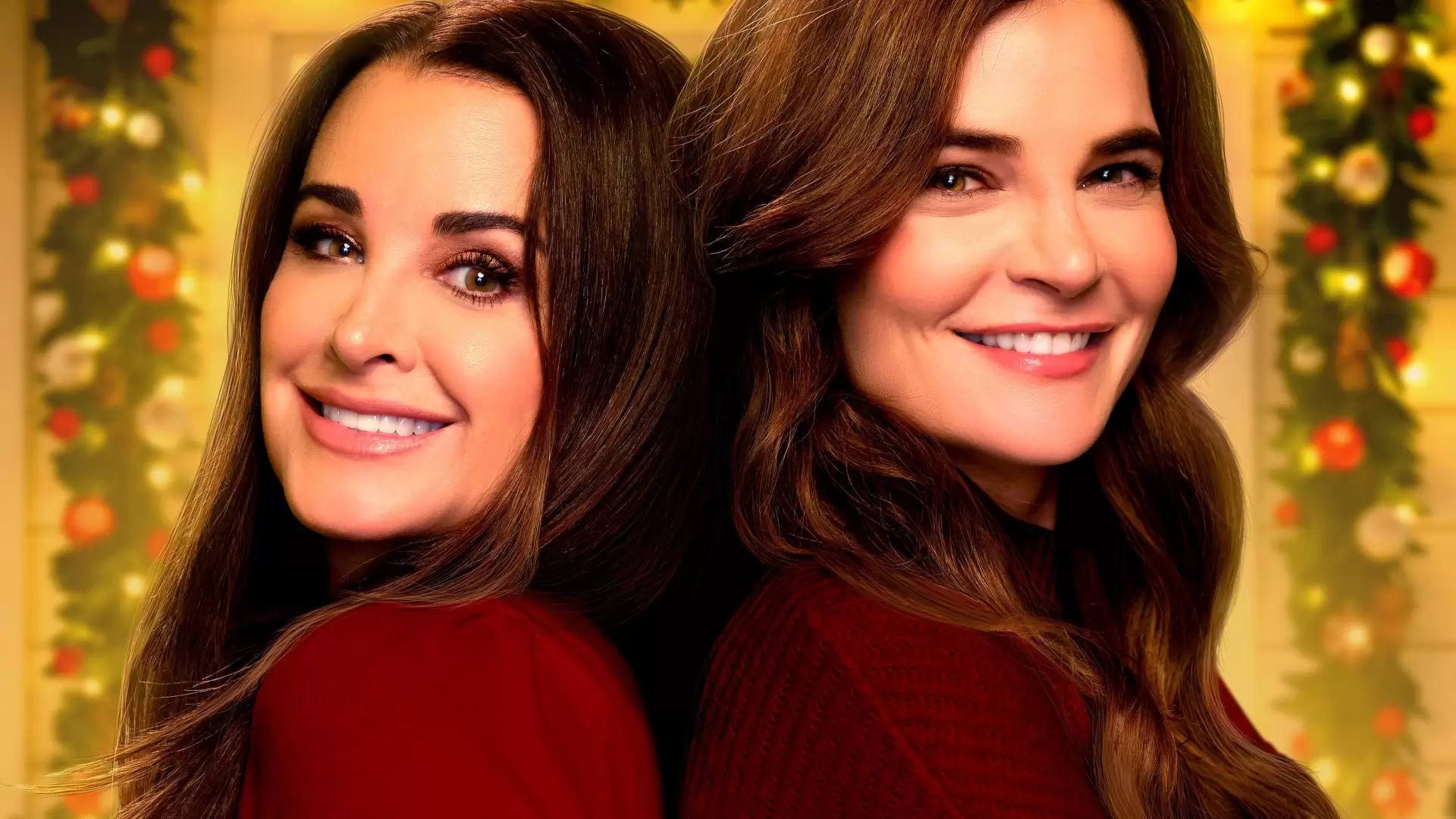 دانلود فیلم The Housewives of the North Pole 2021