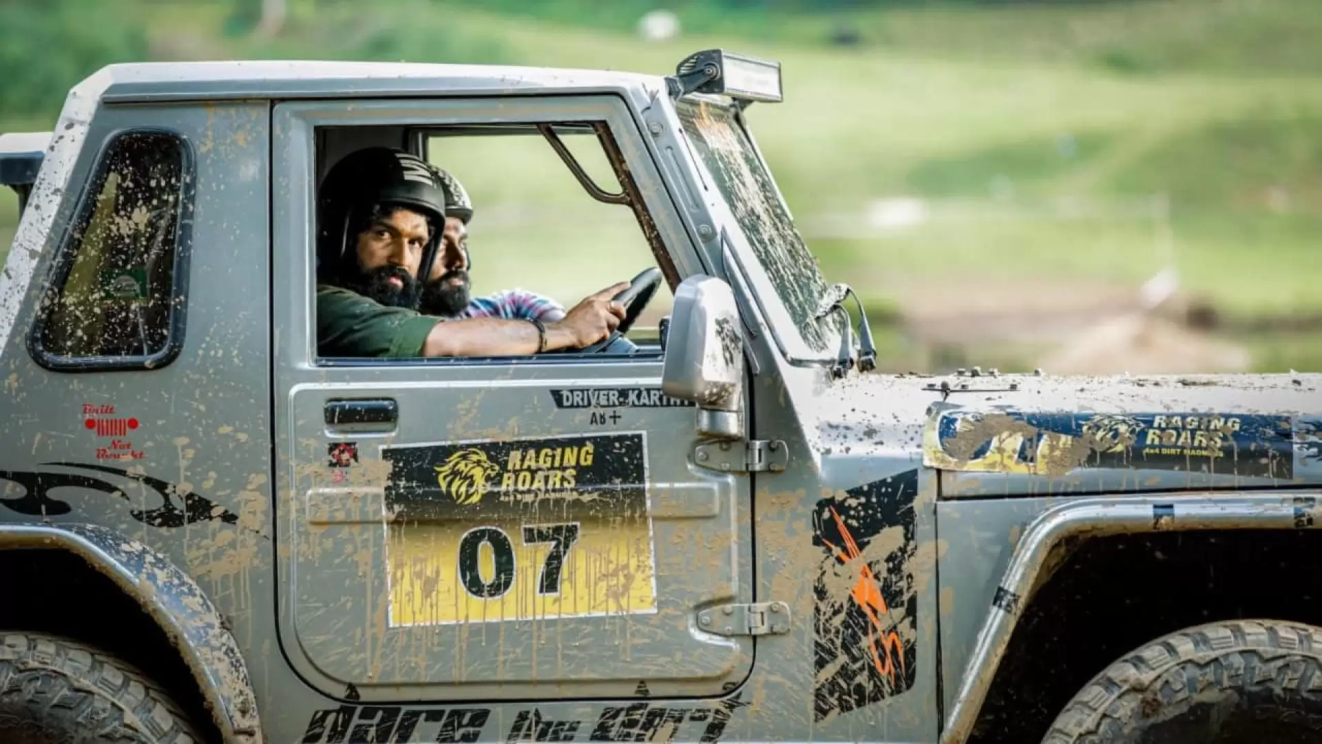 دانلود فیلم Muddy 2021