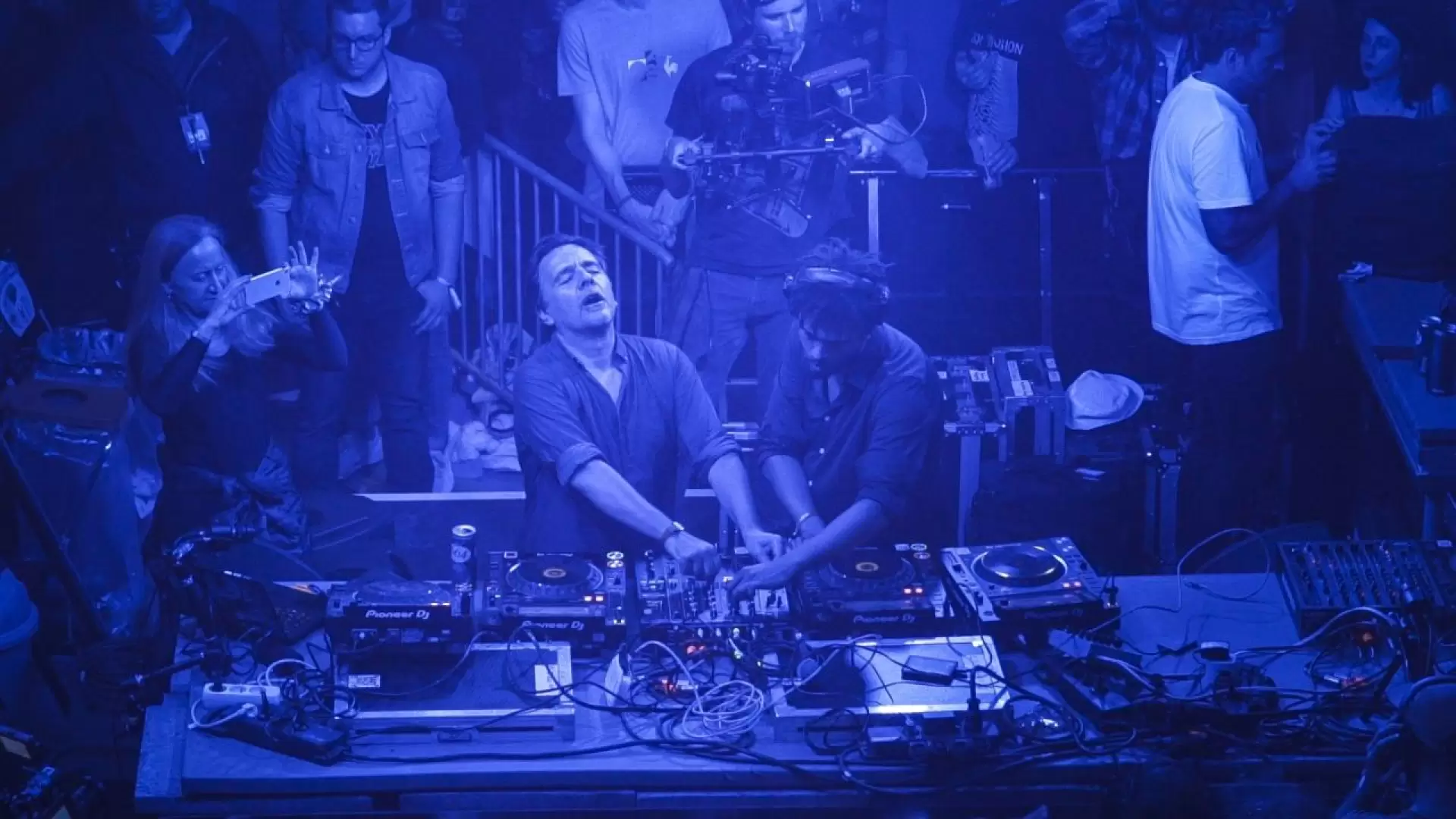 دانلود مستند Laurent Garnier: Off the Record 2021 با تماشای آنلاین