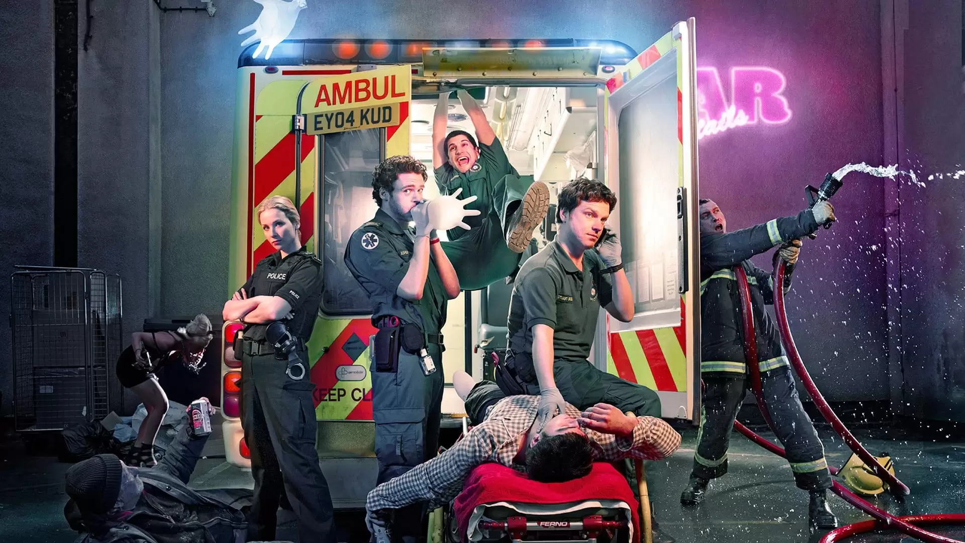 دانلود سریال Sirens (UK) 2011