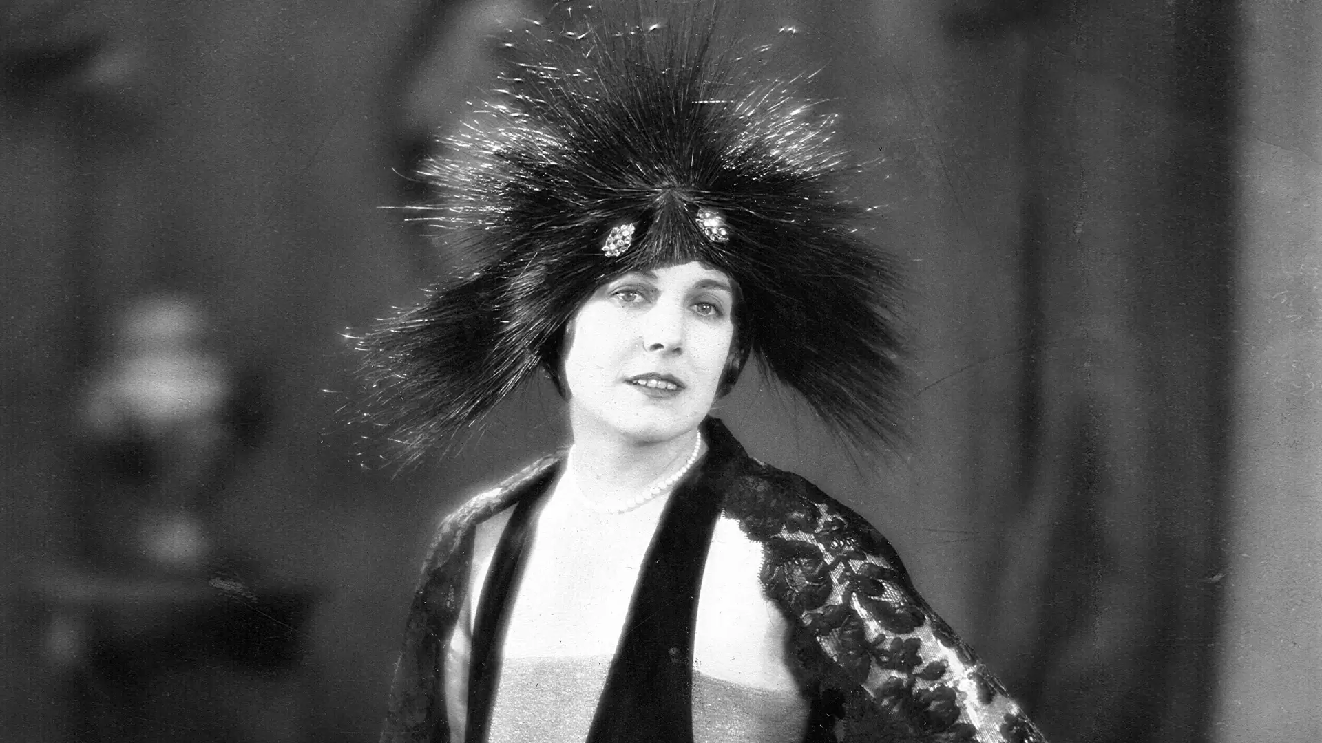 دانلود فیلم A Woman of Paris: A Drama of Fate 1923