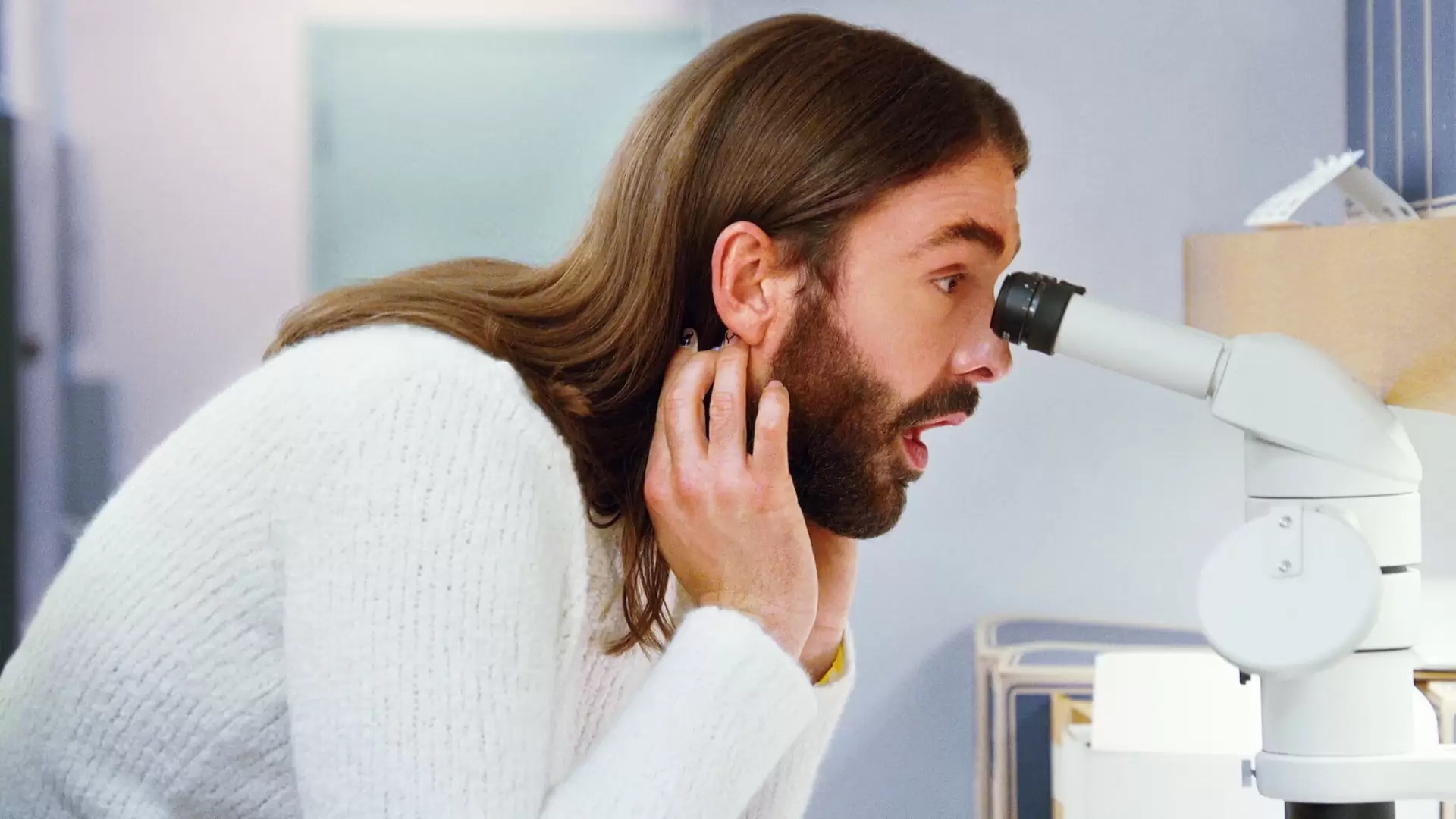 دانلود سریال Getting Curious with Jonathan Van Ness 2022