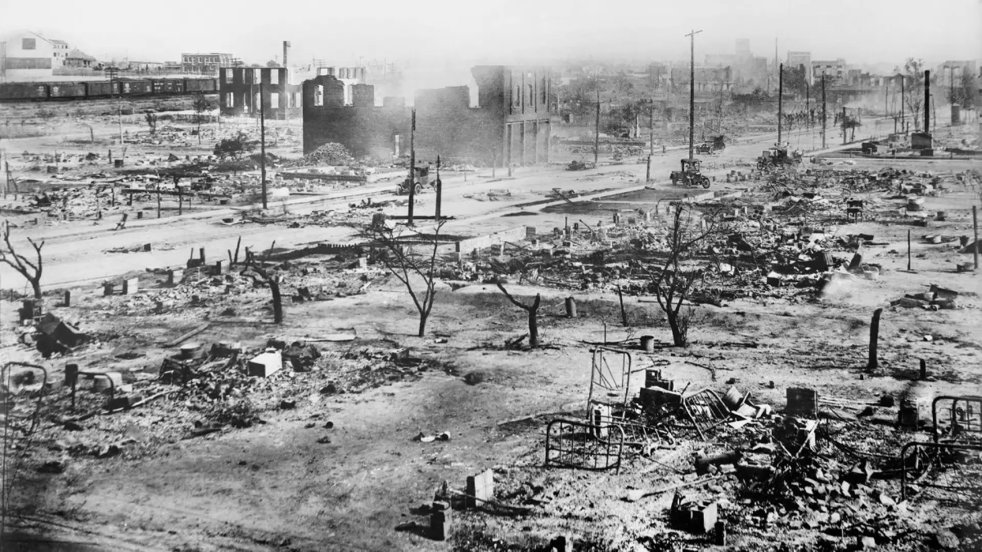 دانلود مستند Dreamland: The Burning of Black Wall Street 2021