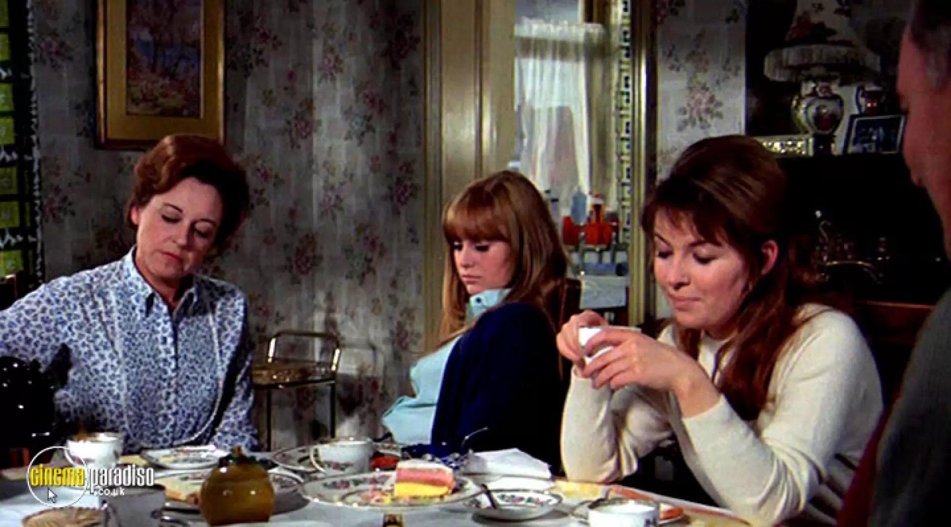 دانلود فیلم Spring and Port Wine 1970