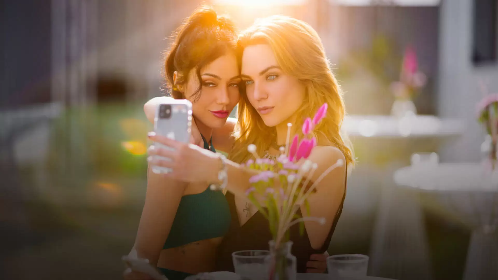 دانلود سریال Byron Baes 2022