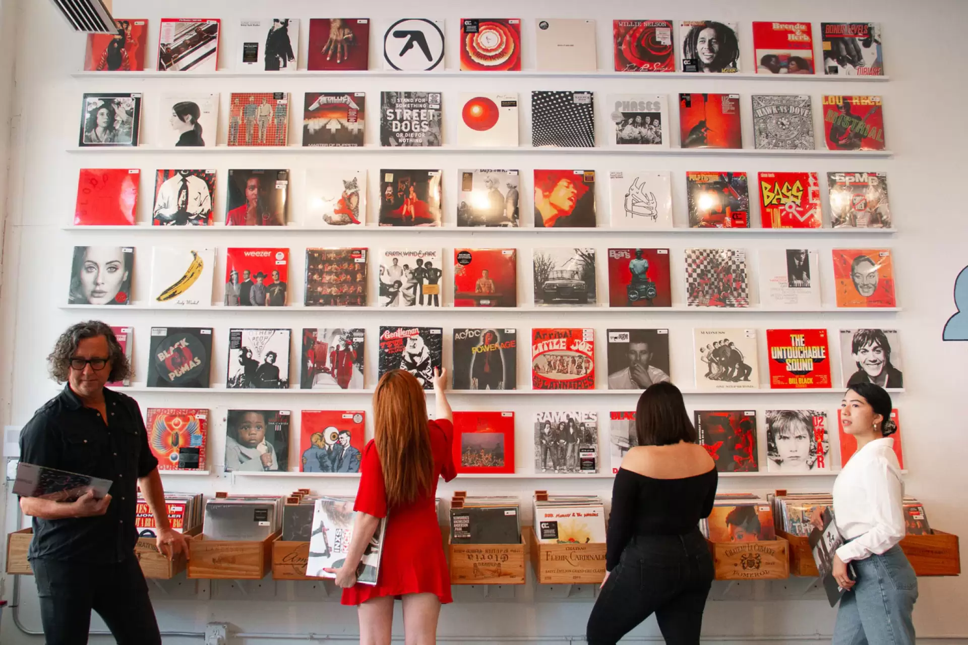 دانلود مستند Sound It Out – The Very Last Record Shop 2011