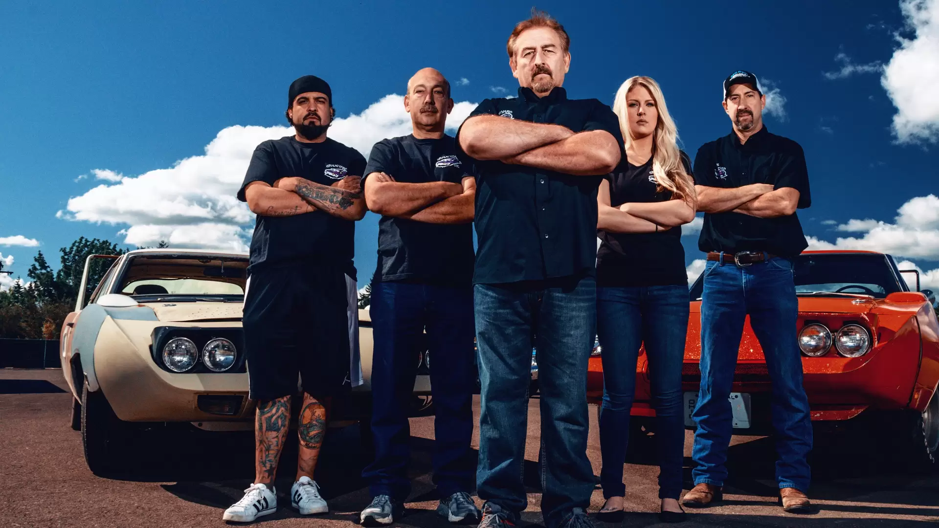 دانلود سریال Graveyard Carz 2011