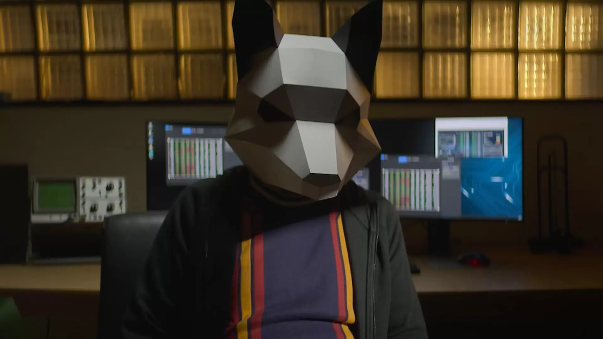 دانلود مستند Trust No One: The Hunt for the Crypto King 2022 با تماشای آنلاین