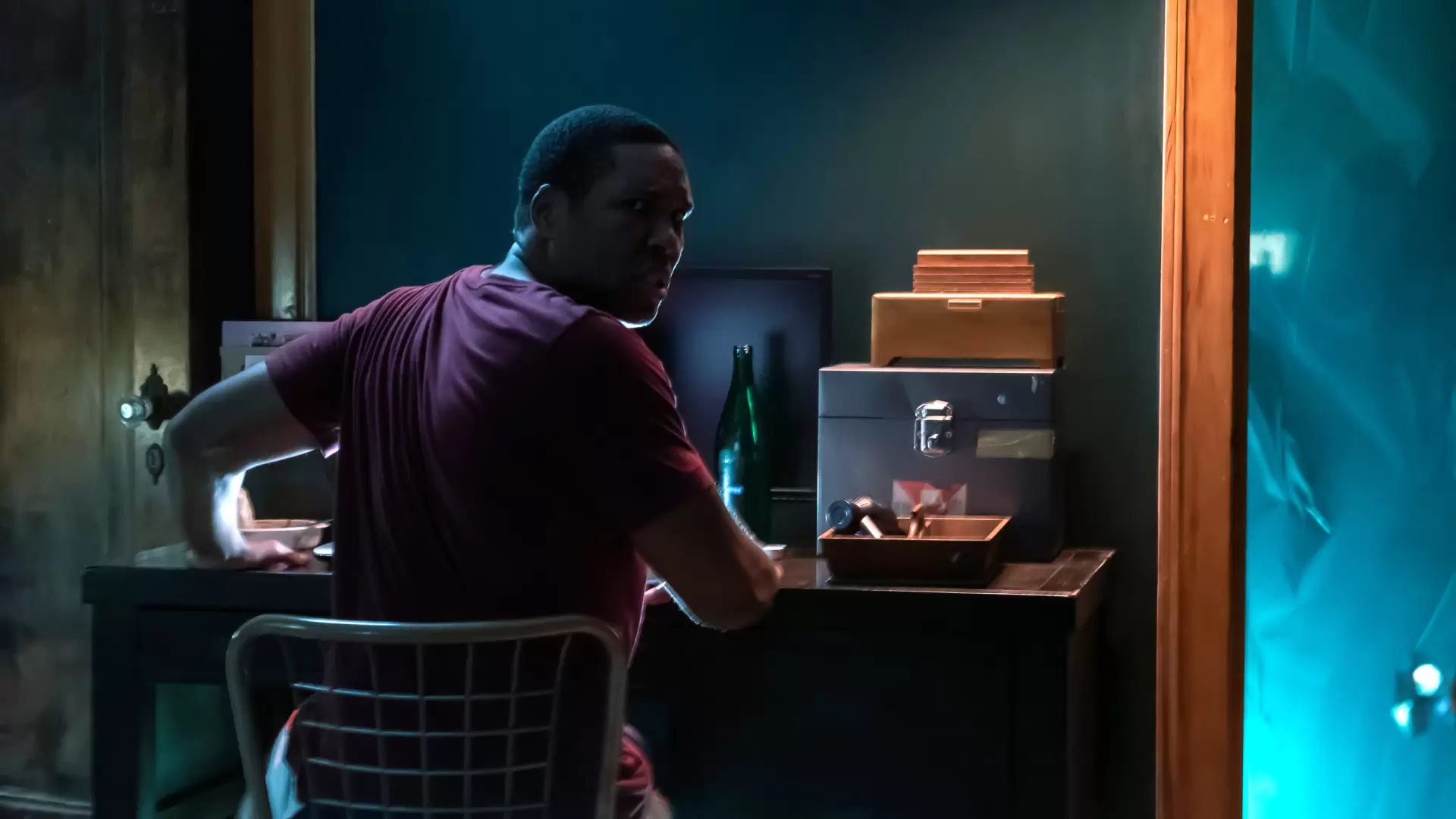 دانلود فیلم Night’s End 2022 (انتهای شب)