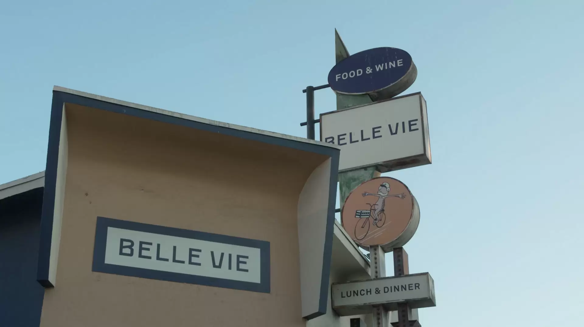دانلود مستند Belle Vie 2022 با تماشای آنلاین