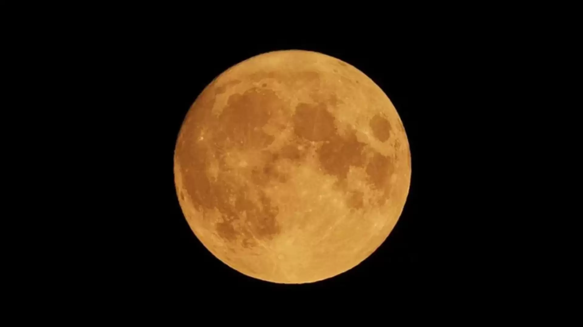 دانلود مستند Moon Shots 4K 2015
