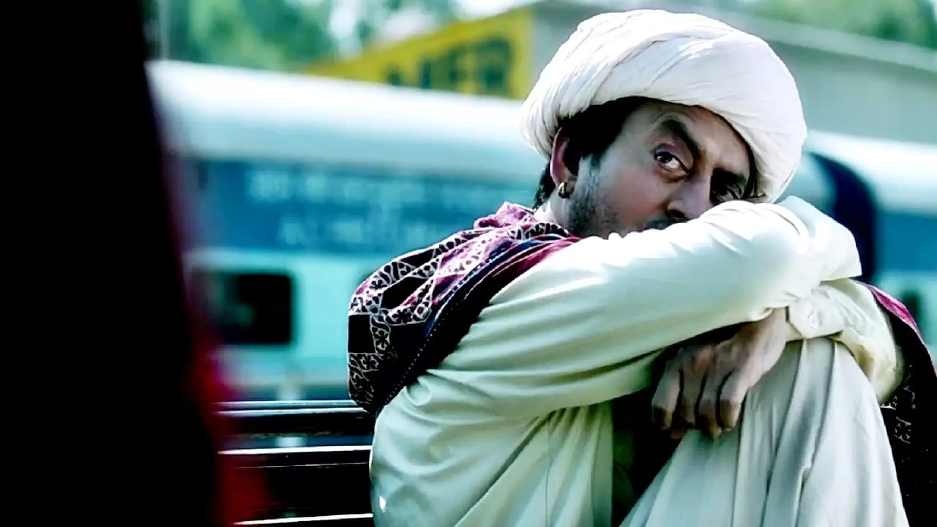 دانلود فیلم Madaari 2016 با زیرنویس فارسی
