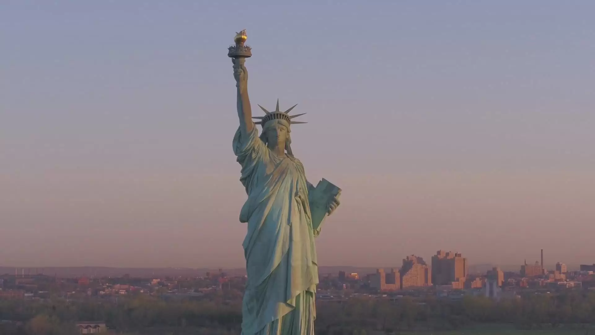 دانلود مستند Liberty: Mother of Exiles 2019