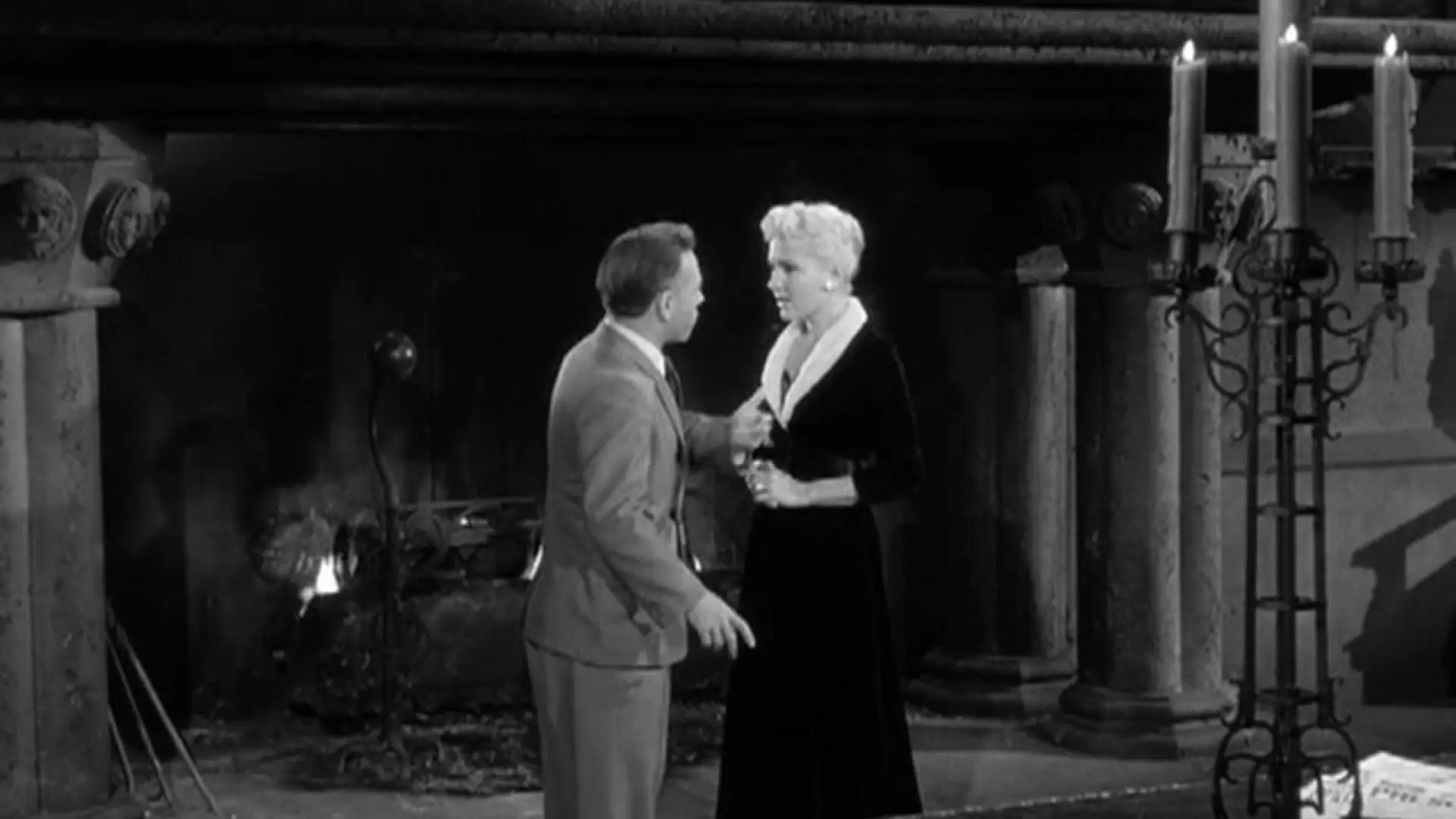 دانلود فیلم Francis in the Haunted House 1956