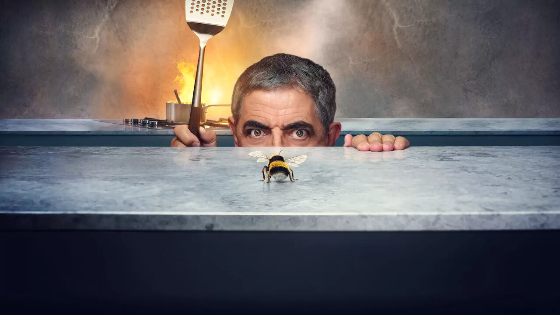 دانلود سریال Man vs. Bee 2022 (انسان در مقابل زنبور) با زیرنویس فارسی و تماشای آنلاین