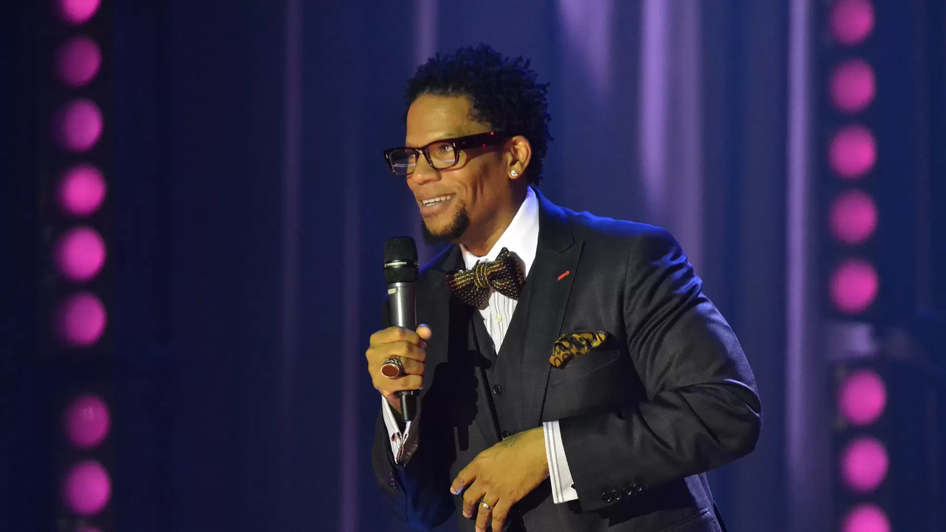 دانلود فیلم D.L. Hughley: Reset 2012