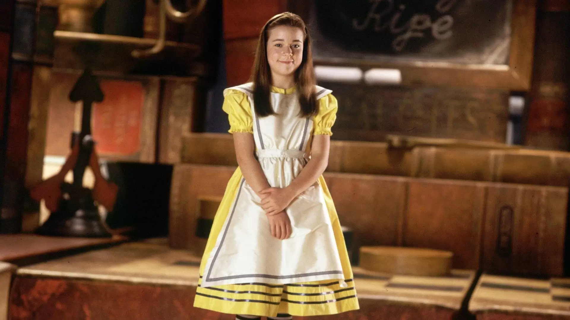 دانلود فیلم Alice in Wonderland 1999