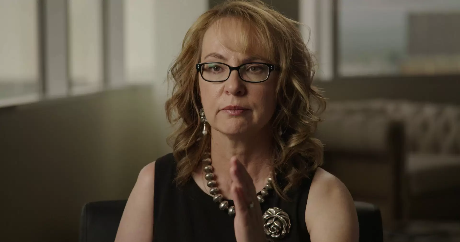 دانلود مستند Gabby Giffords Won’t Back Down 2022 با تماشای آنلاین