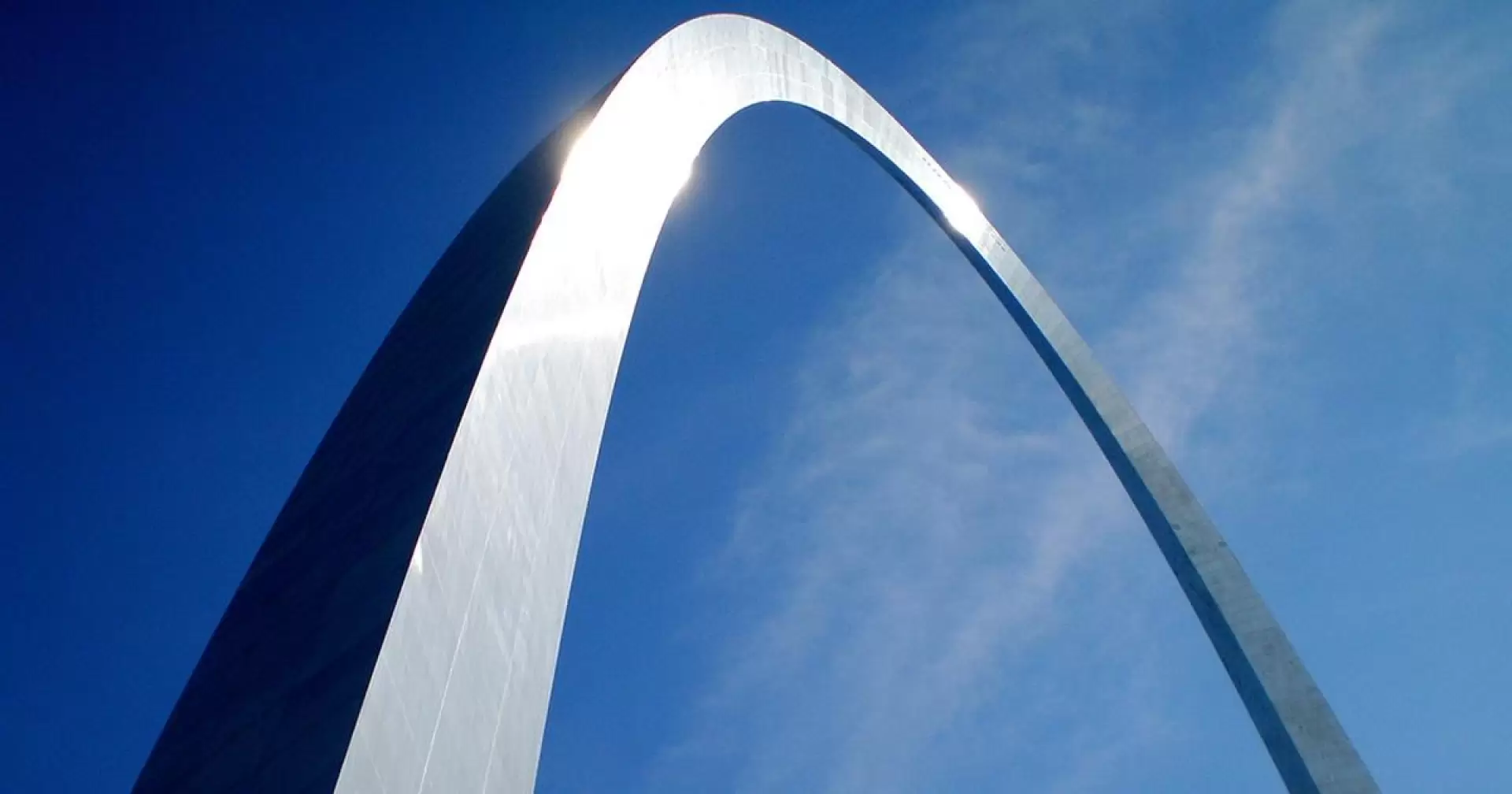 دانلود مستند Eero Saarinen: The Architect Who Saw the Future 2016