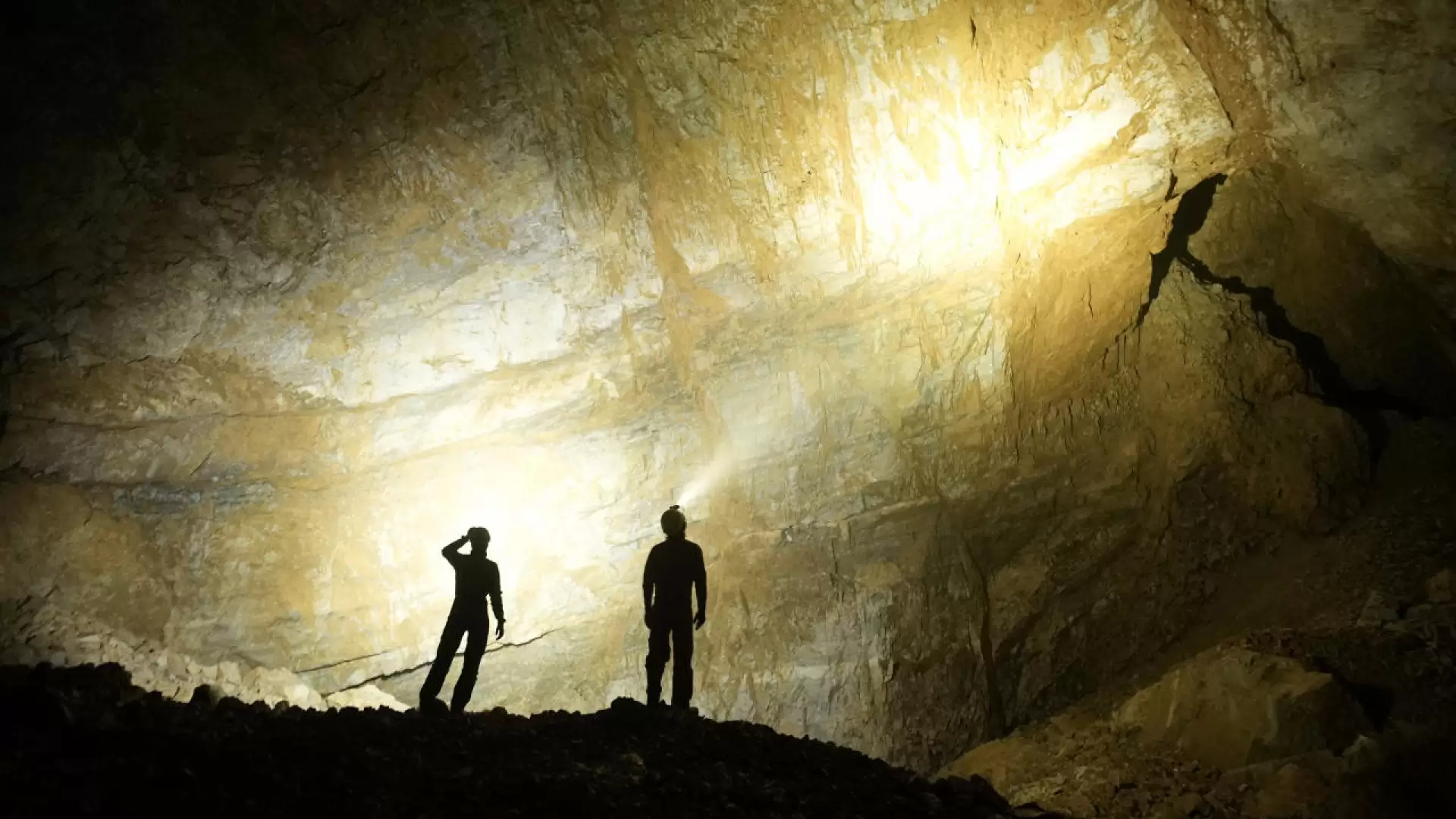 دانلود مستند Explorer: The Deepest Cave 2022