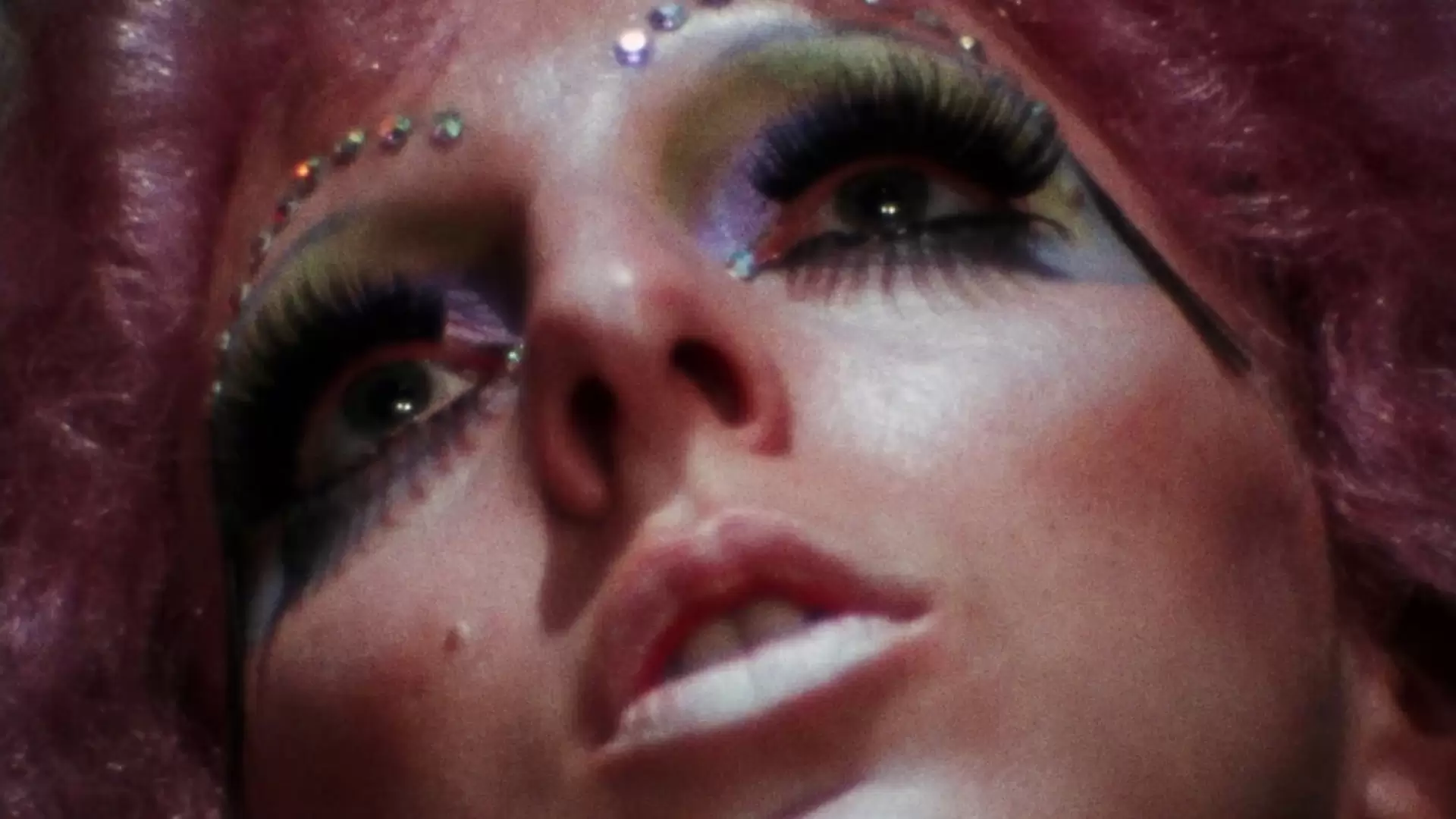 دانلود فیلم Luminous Procuress 1971