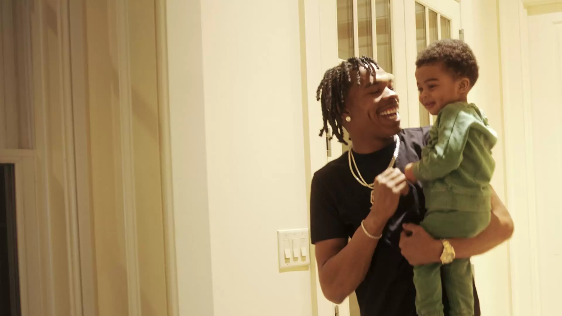 دانلود مستند Untrapped: The Story of Lil Baby 2022