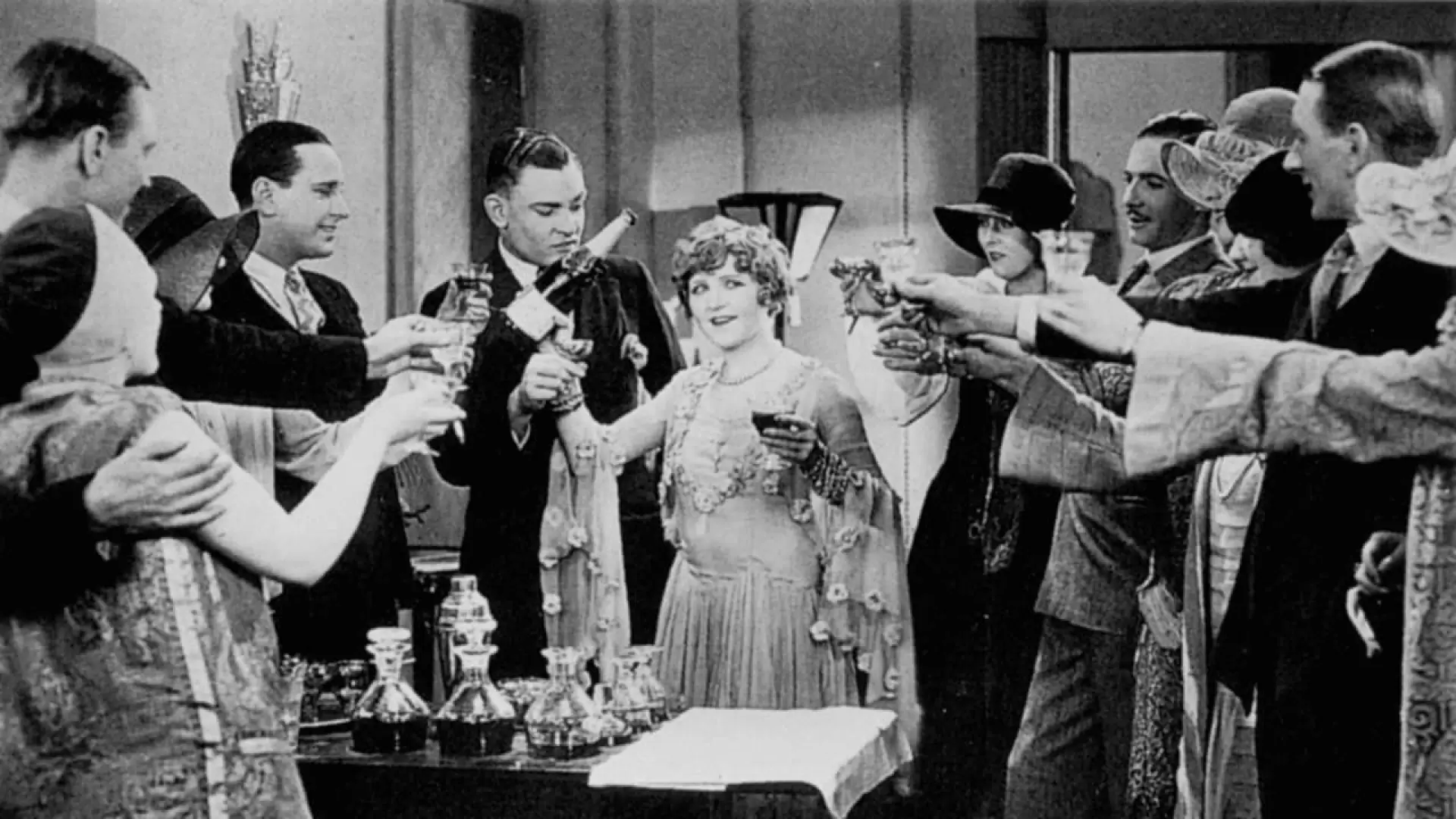 دانلود فیلم Champagne 1928 (شامپاین) با زیرنویس فارسی