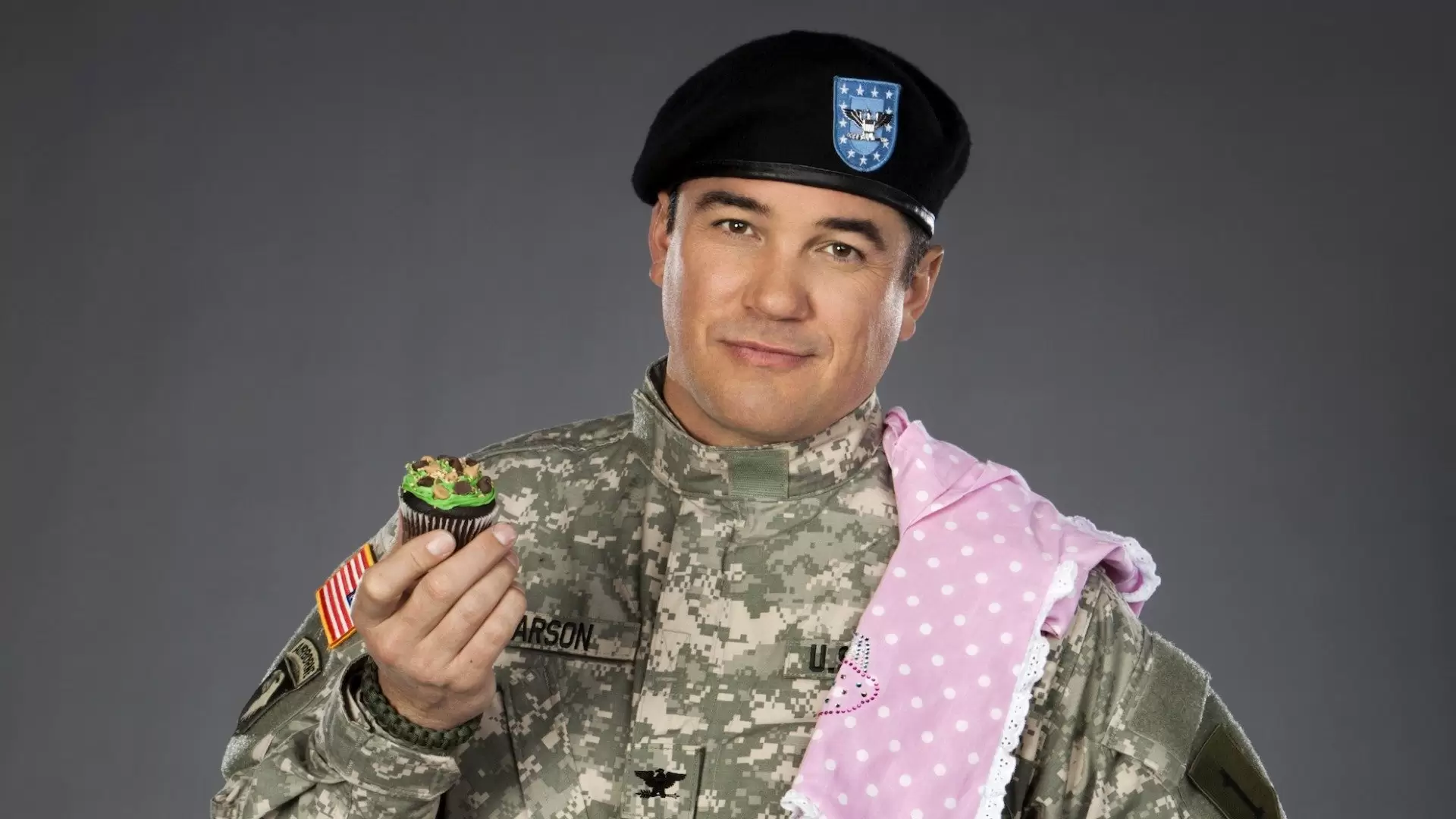 دانلود فیلم Operation Cupcake 2012