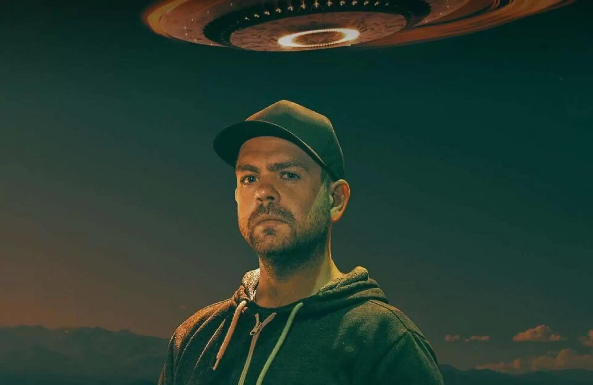 دانلود مستند Jack Osbourne’s Night of Terror: UFOs 2022 با تماشای آنلاین