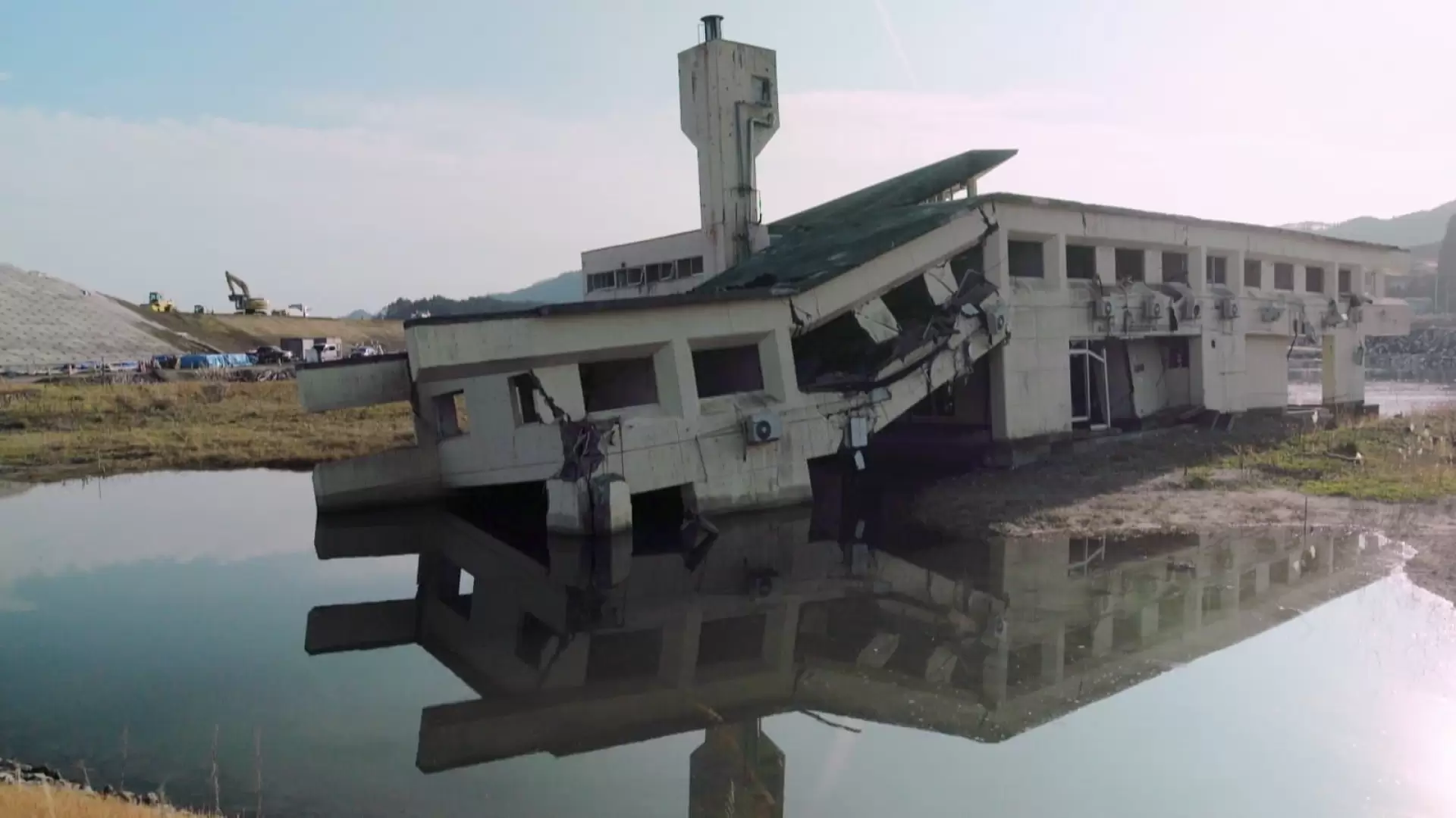 دانلود مستند Abandoned Engineering 2016