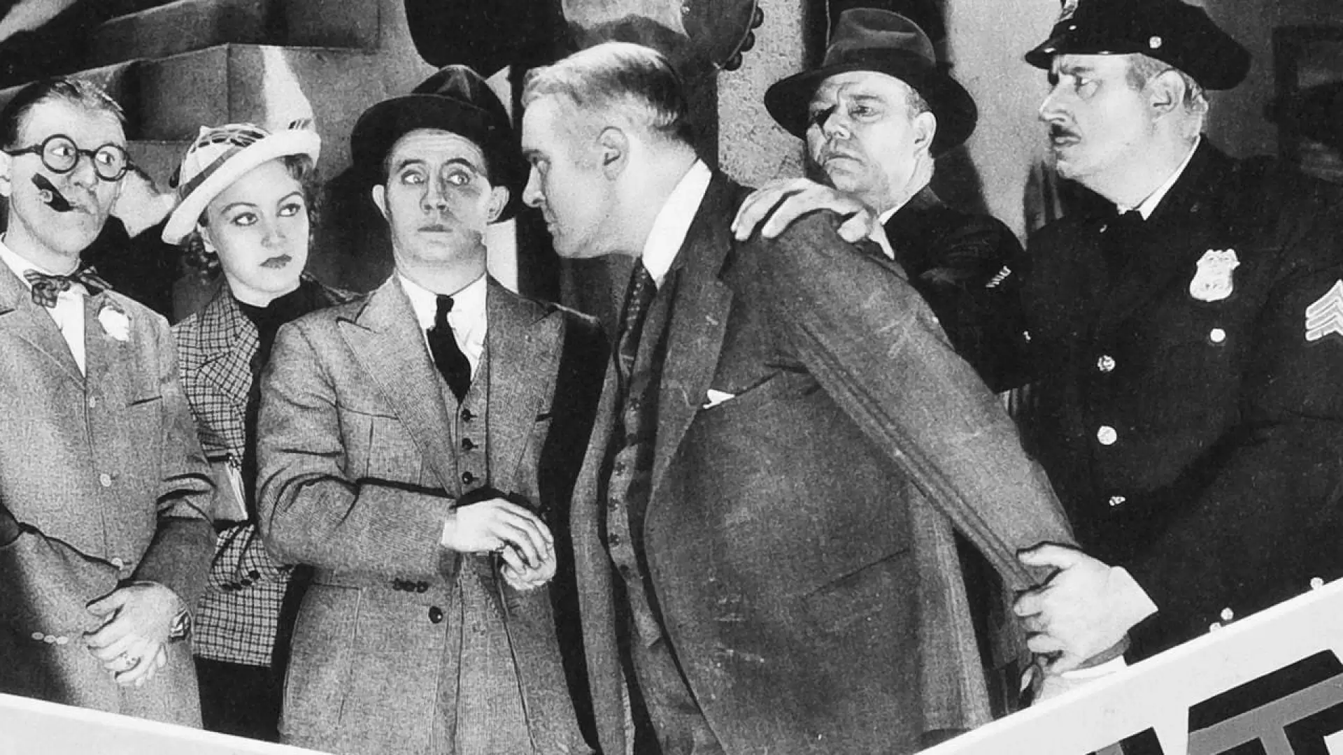 دانلود فیلم The Nitwits 1935