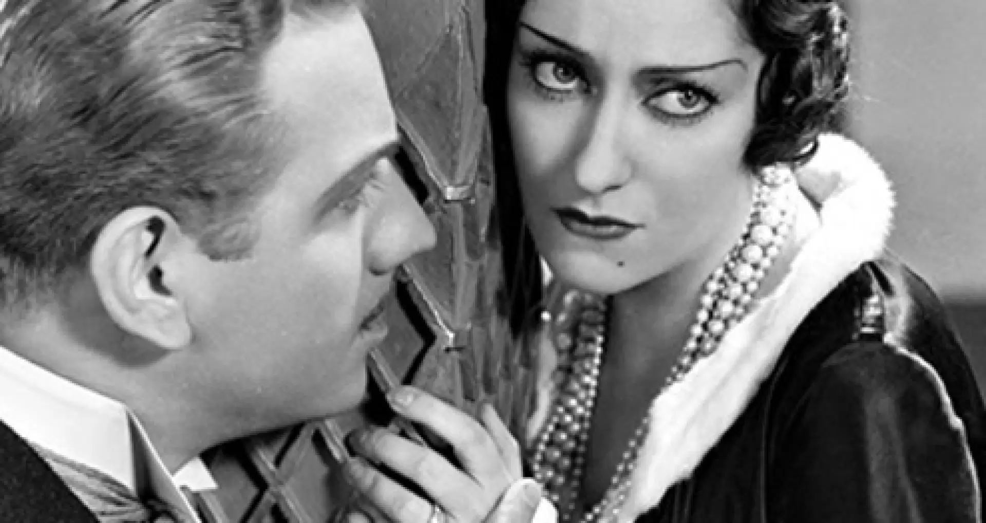 دانلود فیلم Tonight or Never 1931