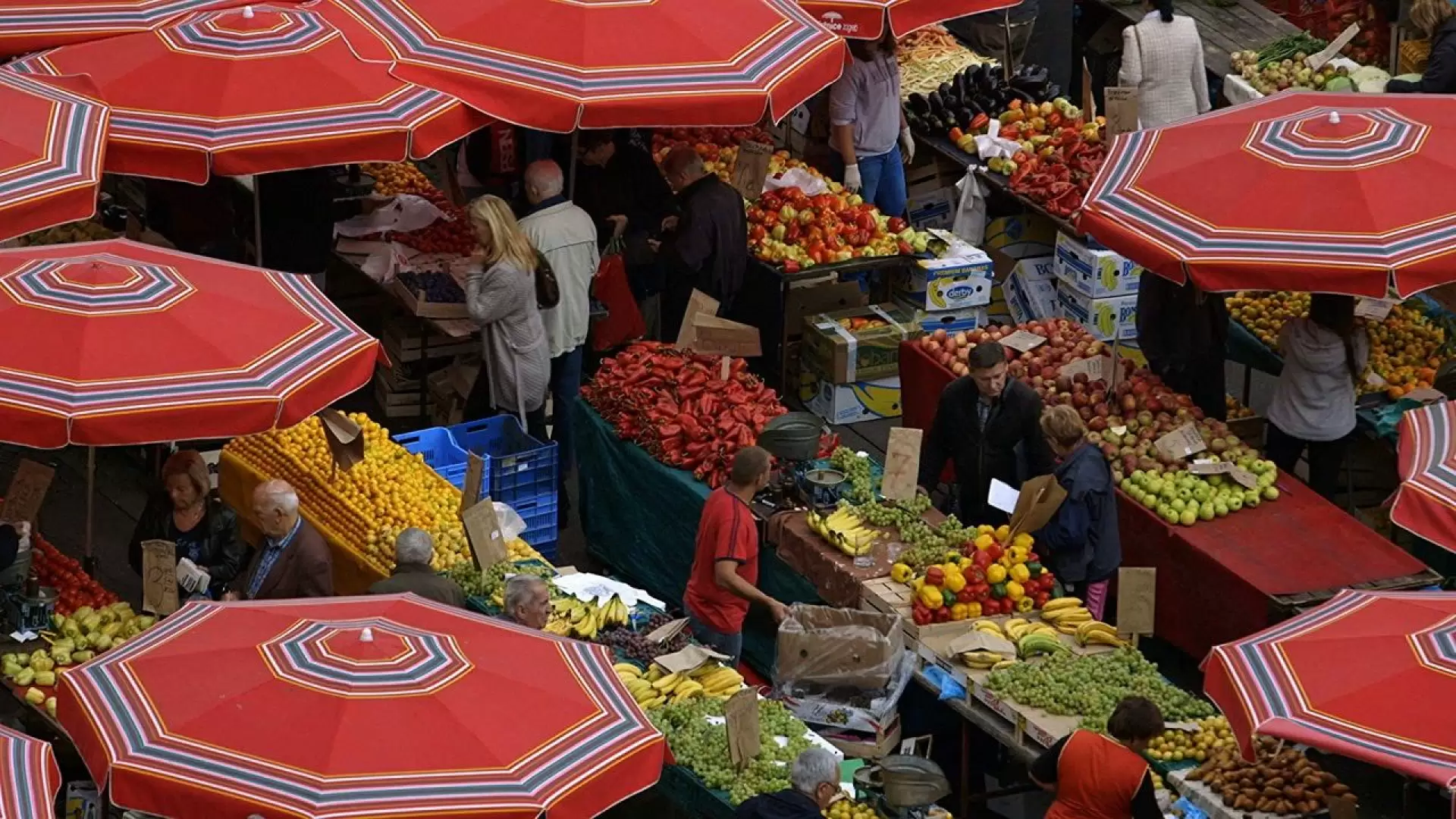 دانلود مستند Food Markets: In the Belly of the City 2013