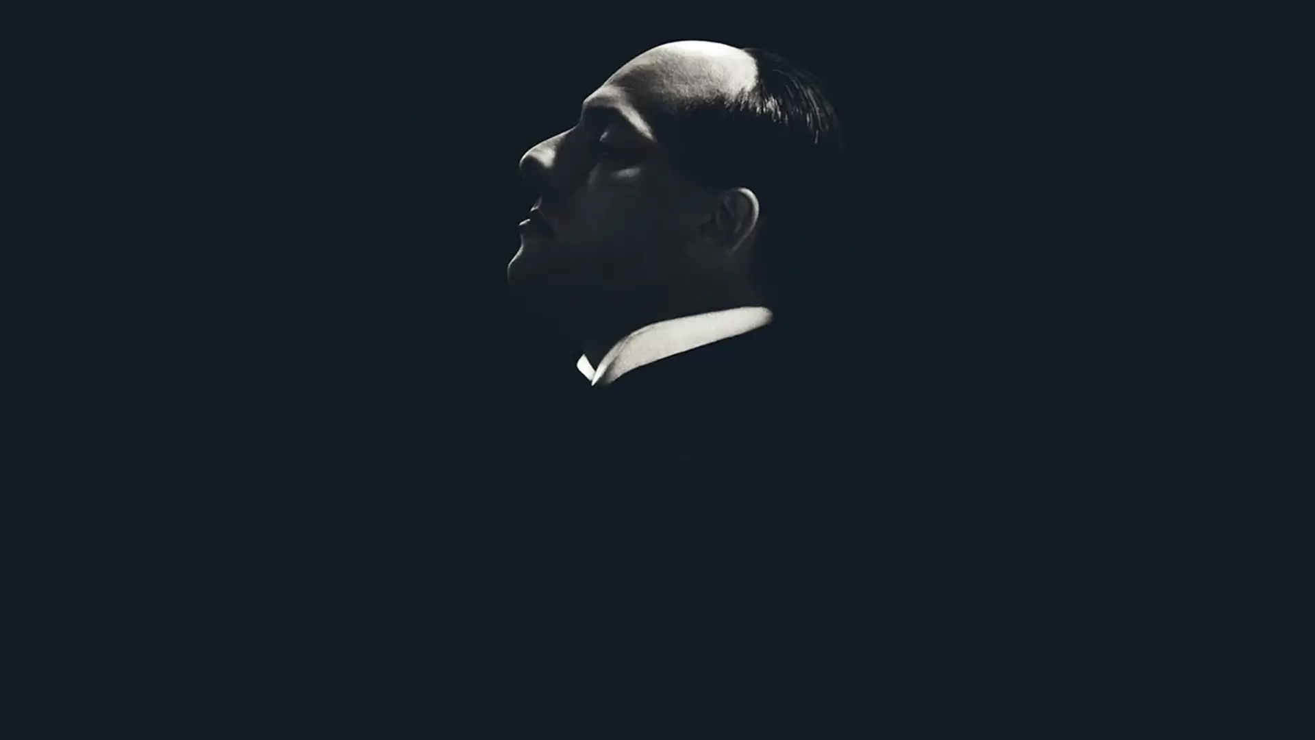 دانلود مینی سریال Mussolini: Son of the Century 2024 (موسولینی: پسر قرن) با تماشای آنلاین