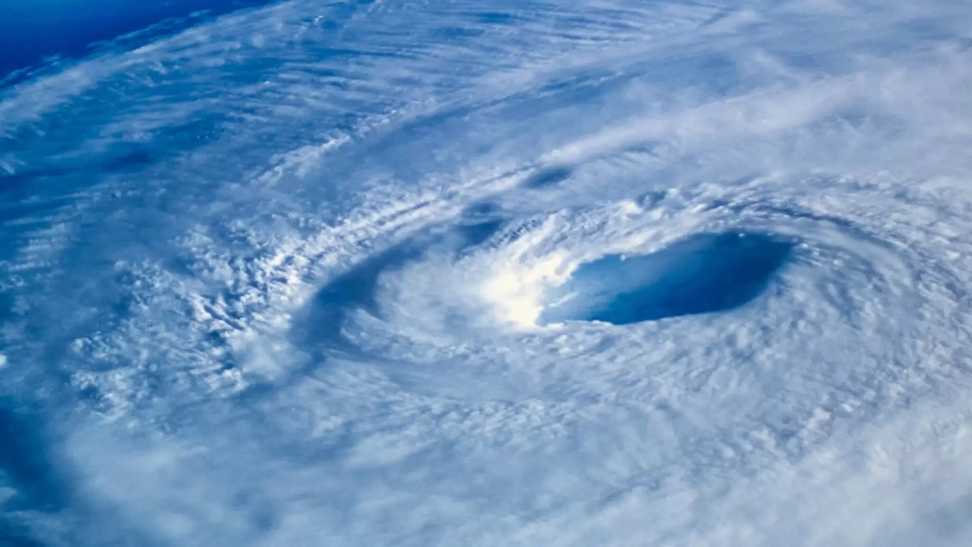 دانلود مستند Earthstorm 2022