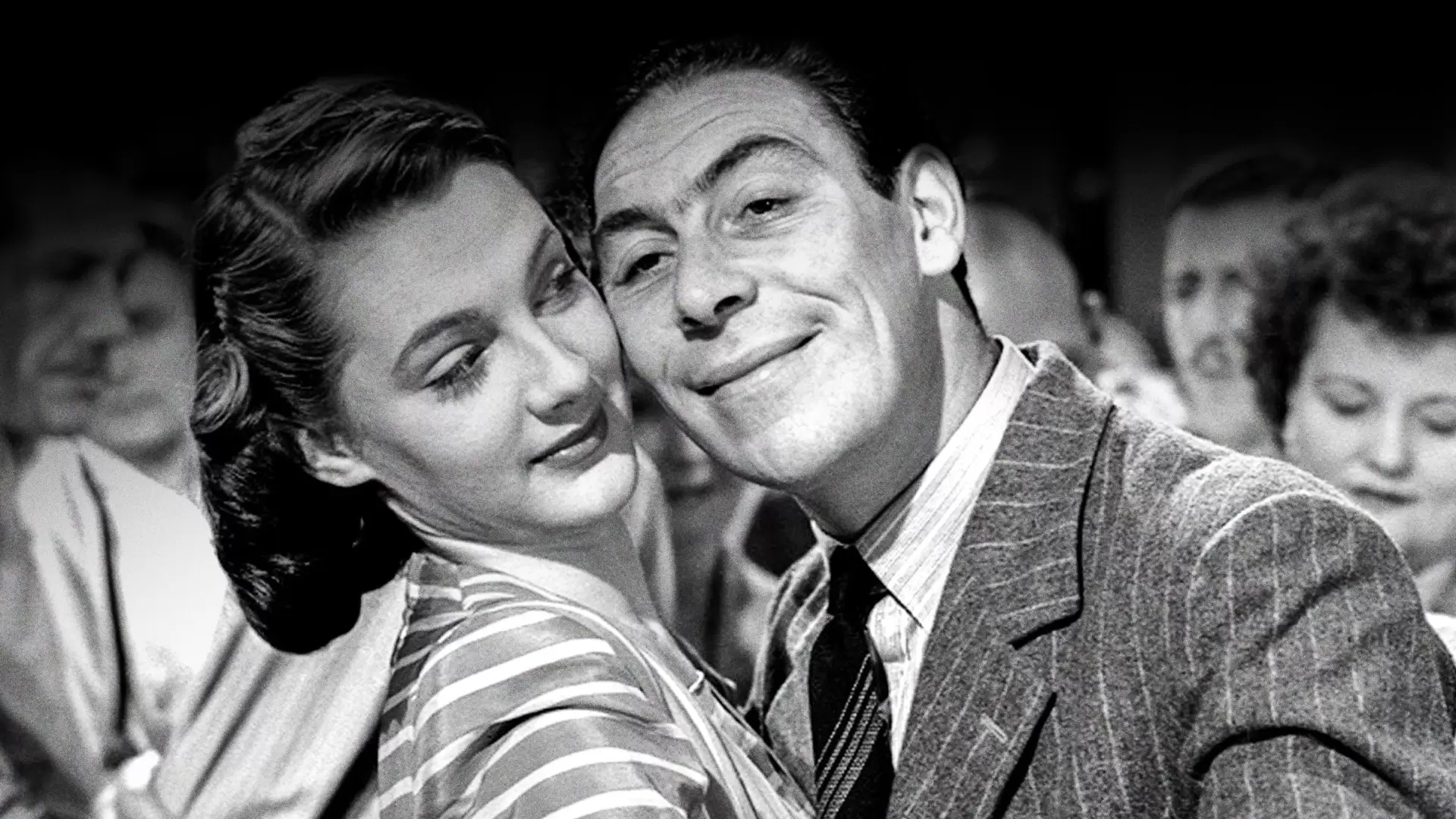 دانلود فیلم Passport to Pimlico 1949