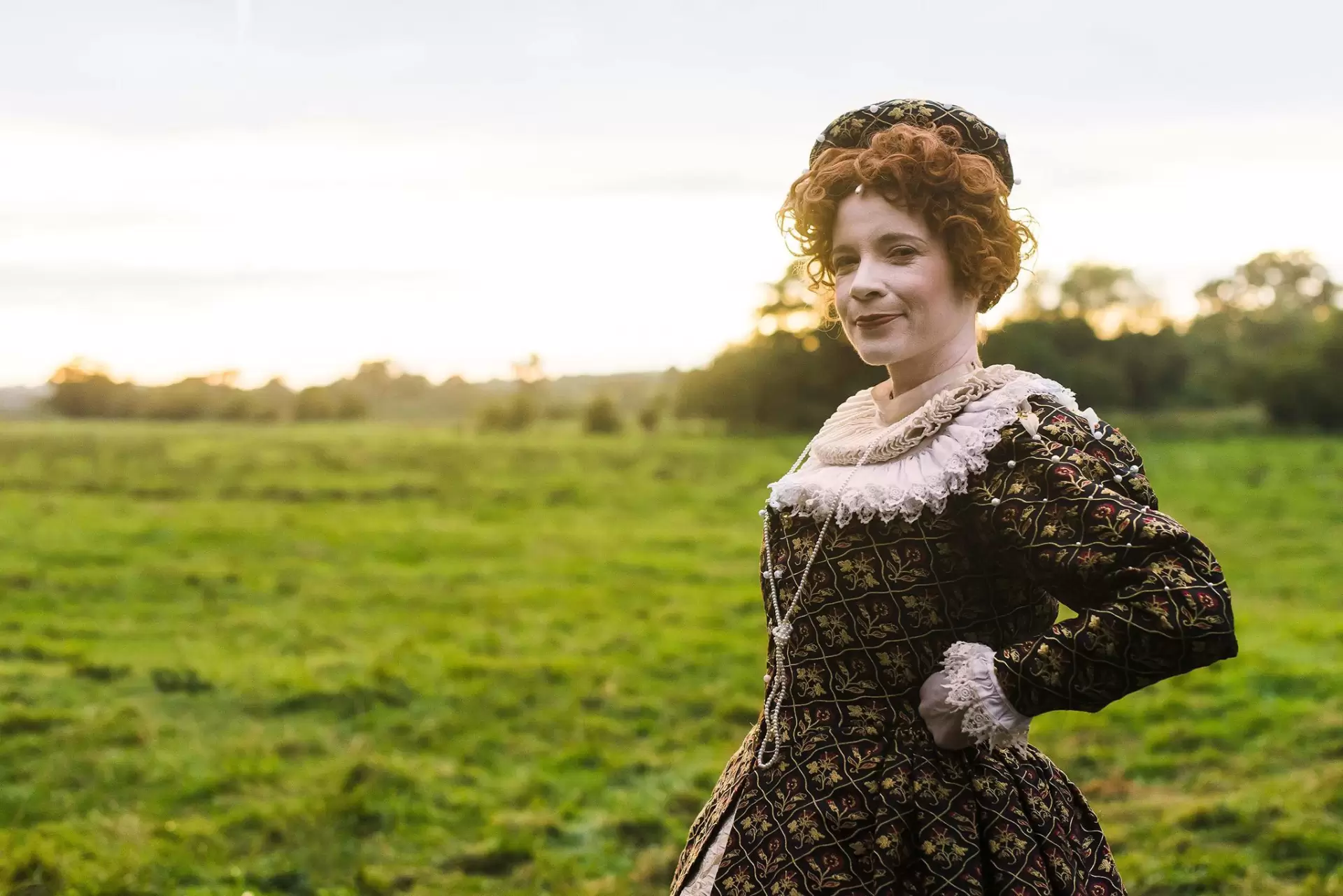 دانلود مستند Lucy Worsley’s Fireworks for a Tudor Queen 2018
