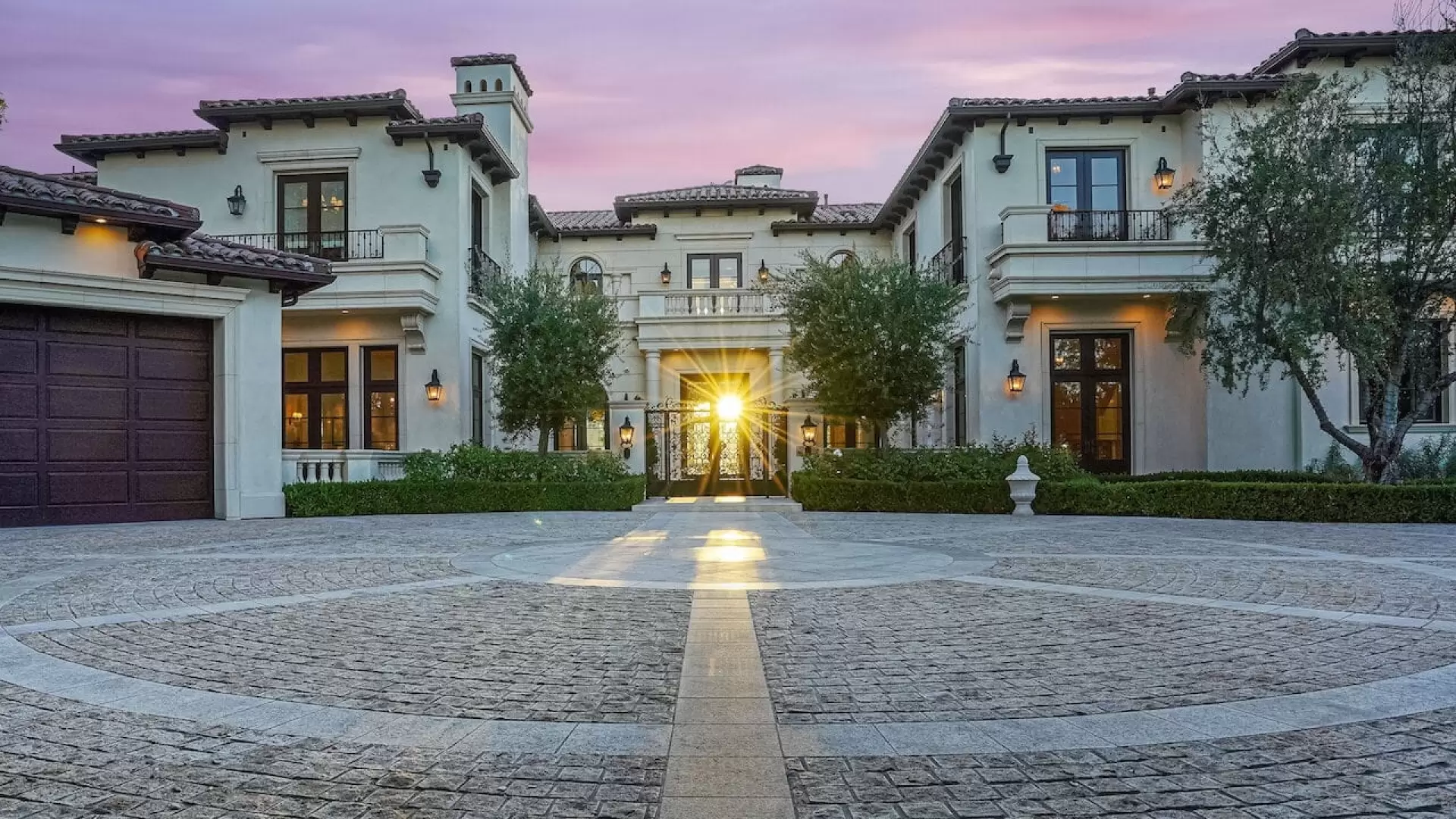 دانلود سریال Buying Beverly Hills 2022 با تماشای آنلاین
