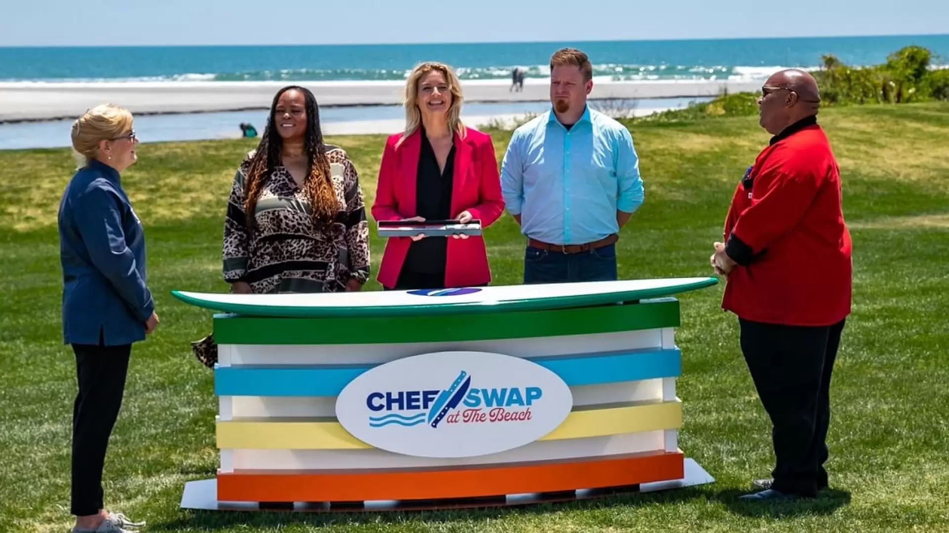 دانلود سریال Chef Swap at the Beach